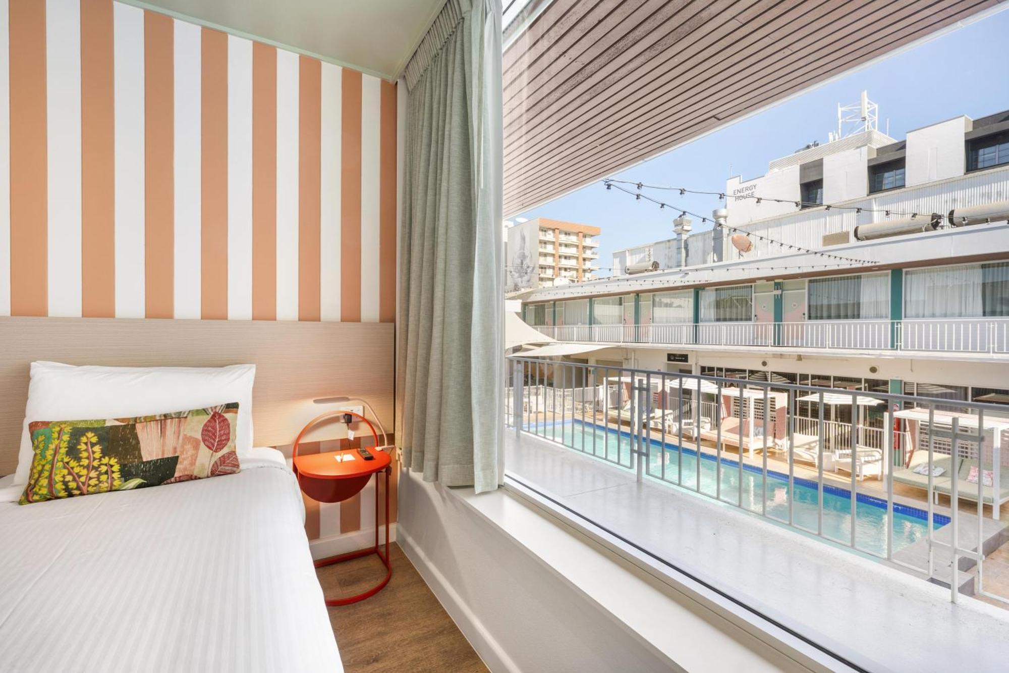 Twin Room with Pool View