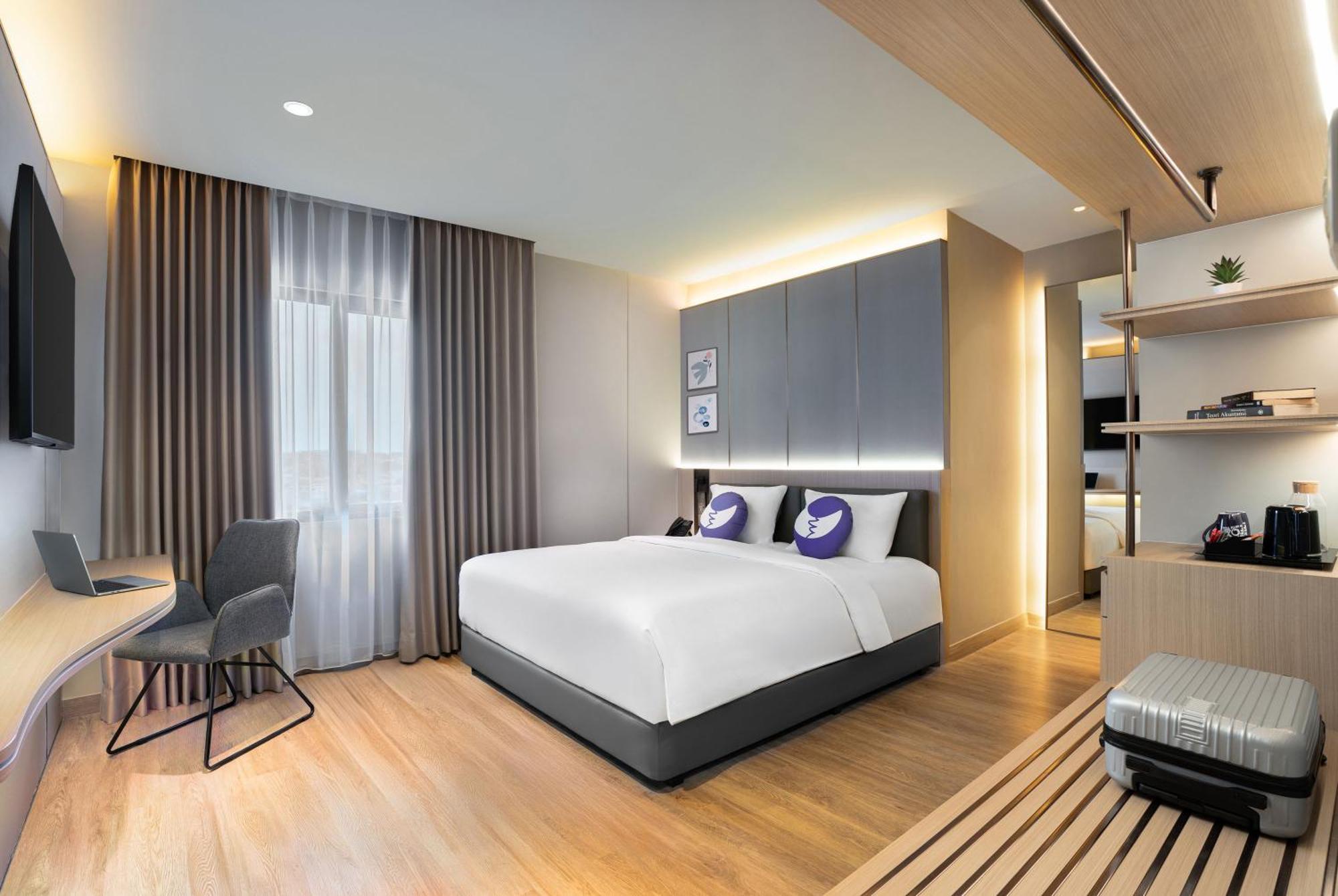 Premier Room