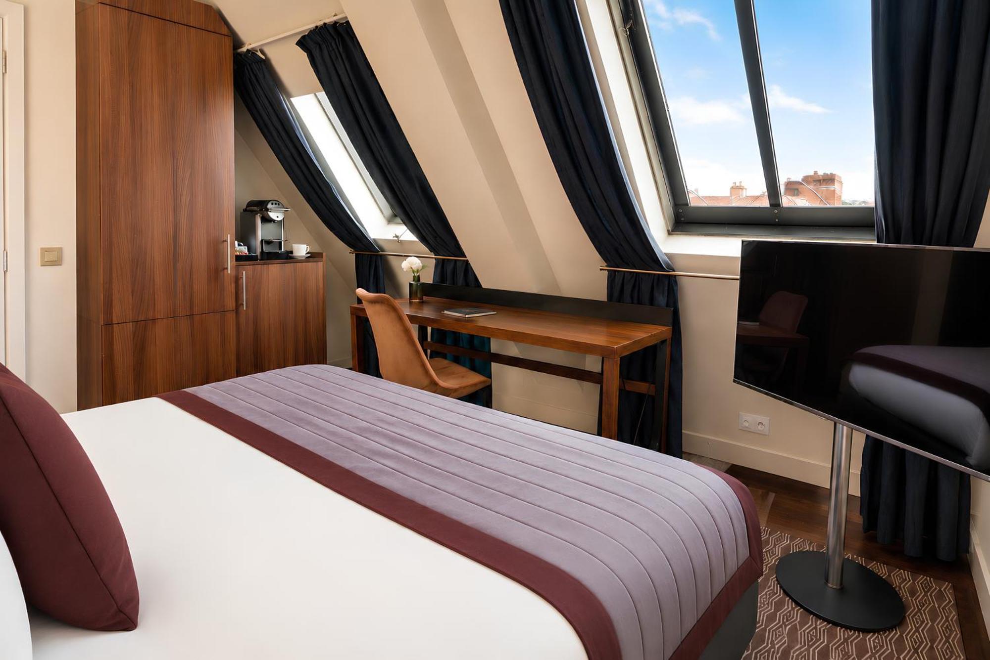Standard Double Room Double Bed