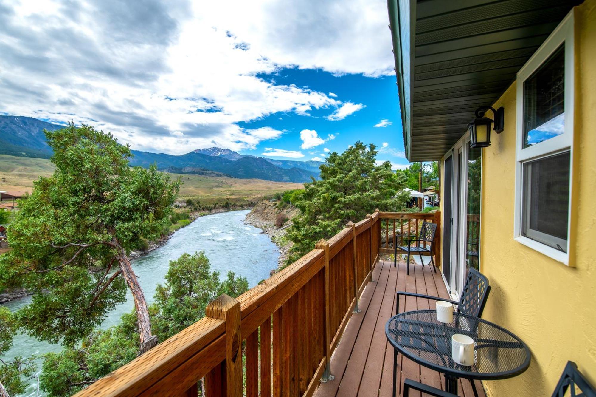 Suite with River View