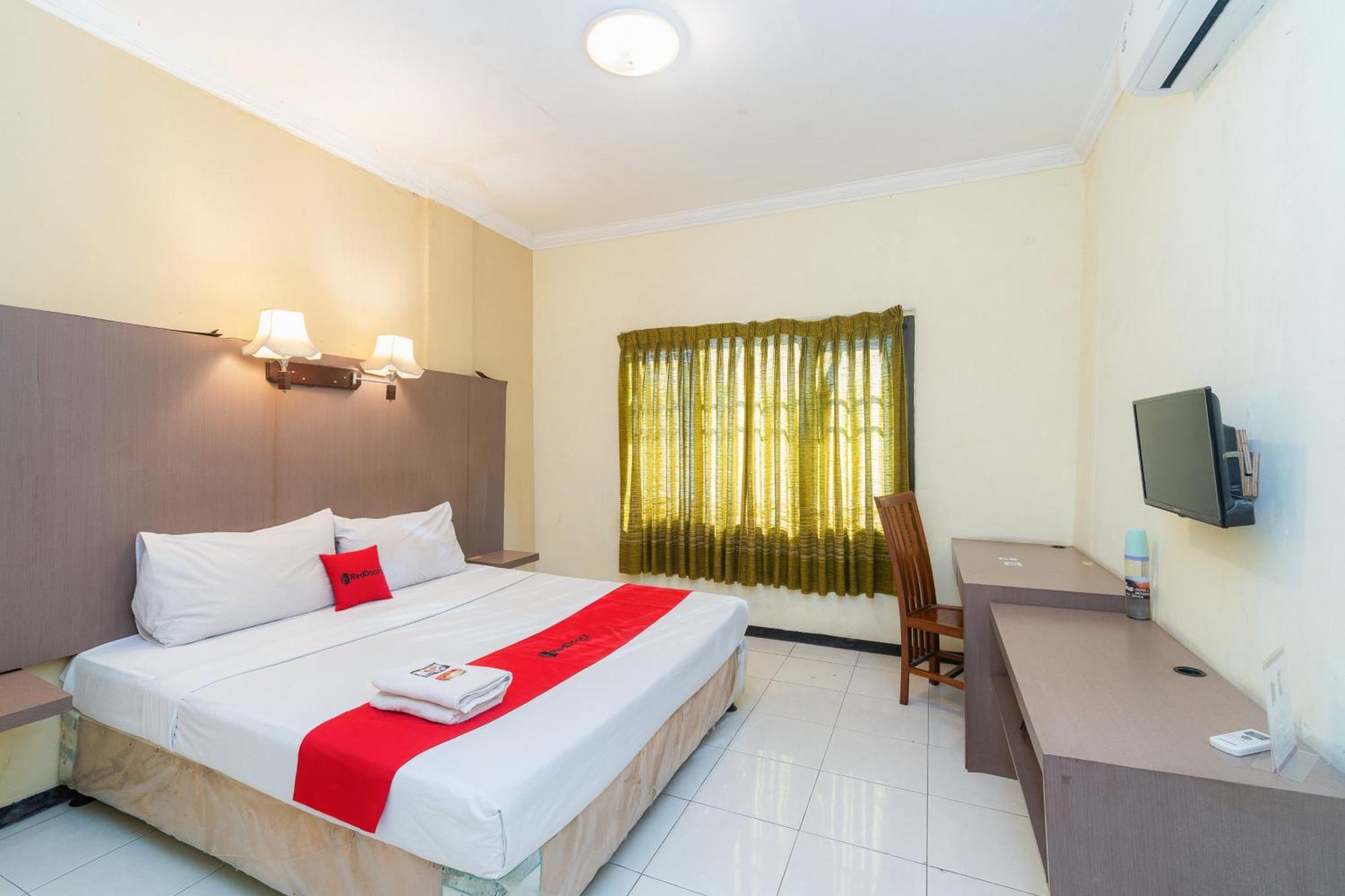 Standard Double Room,1774065768:JPEG