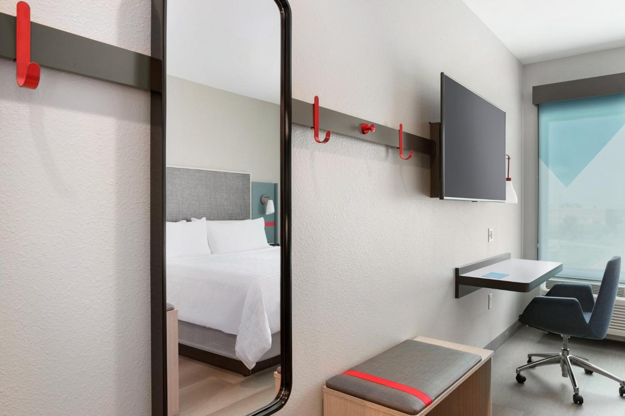 Standard King Room with Mobility Accessible Roll-In Shower