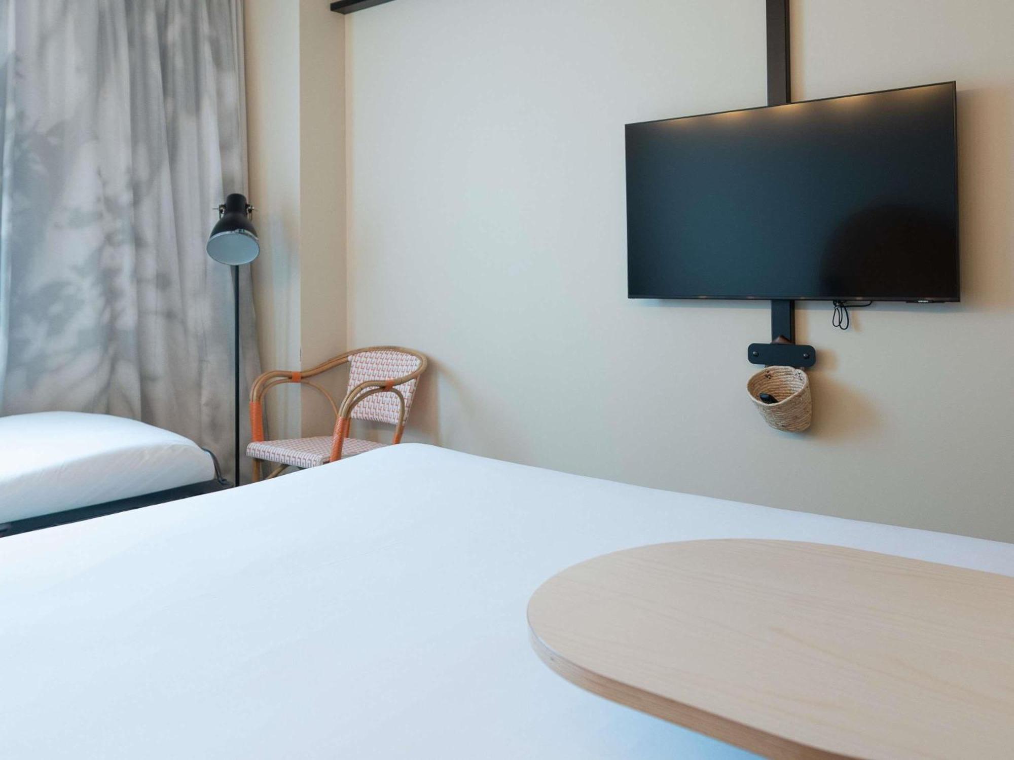 Chambre Standard avec Un Lit Double et Un Canapé