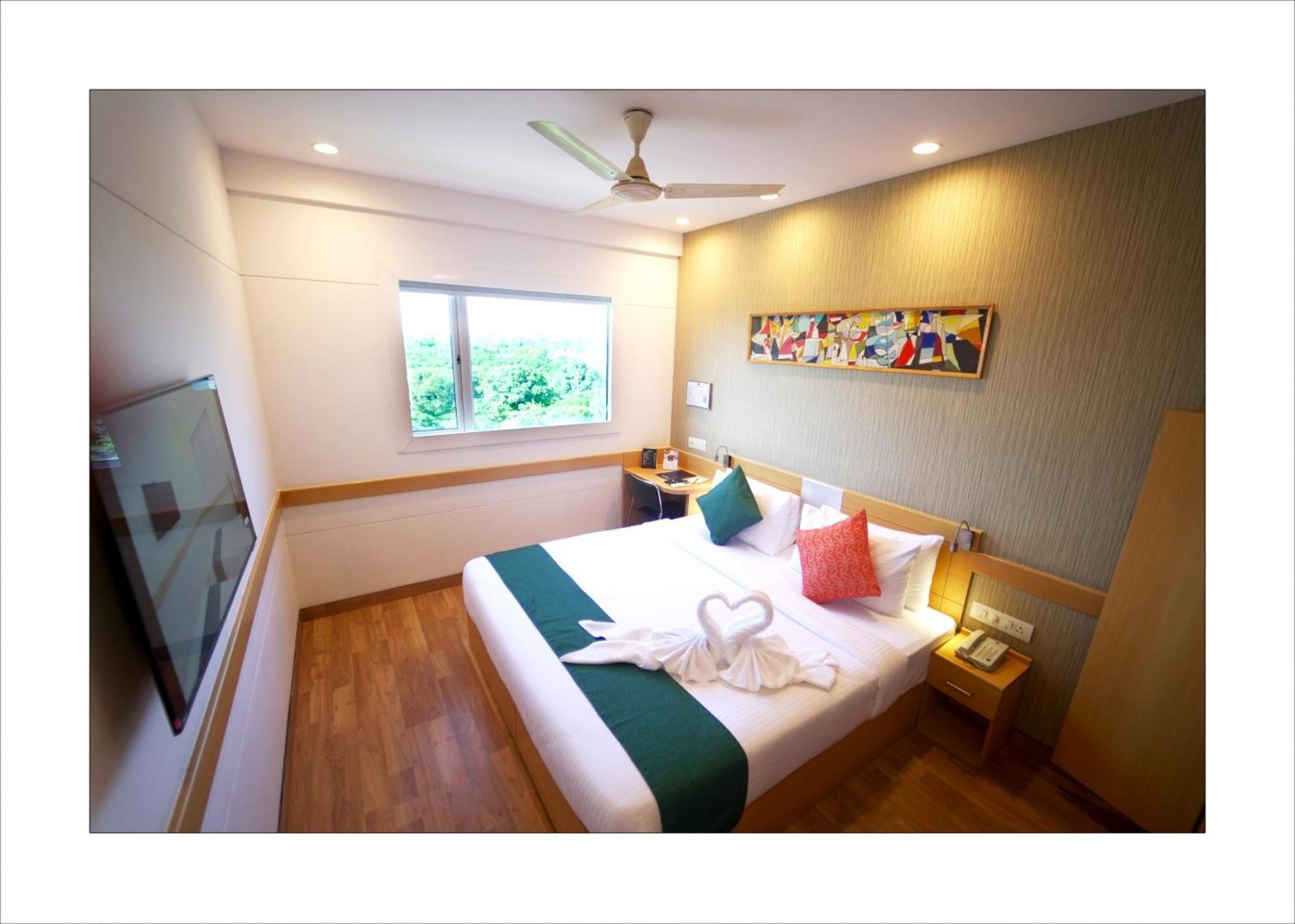 Premium Grove View (Large Bed)