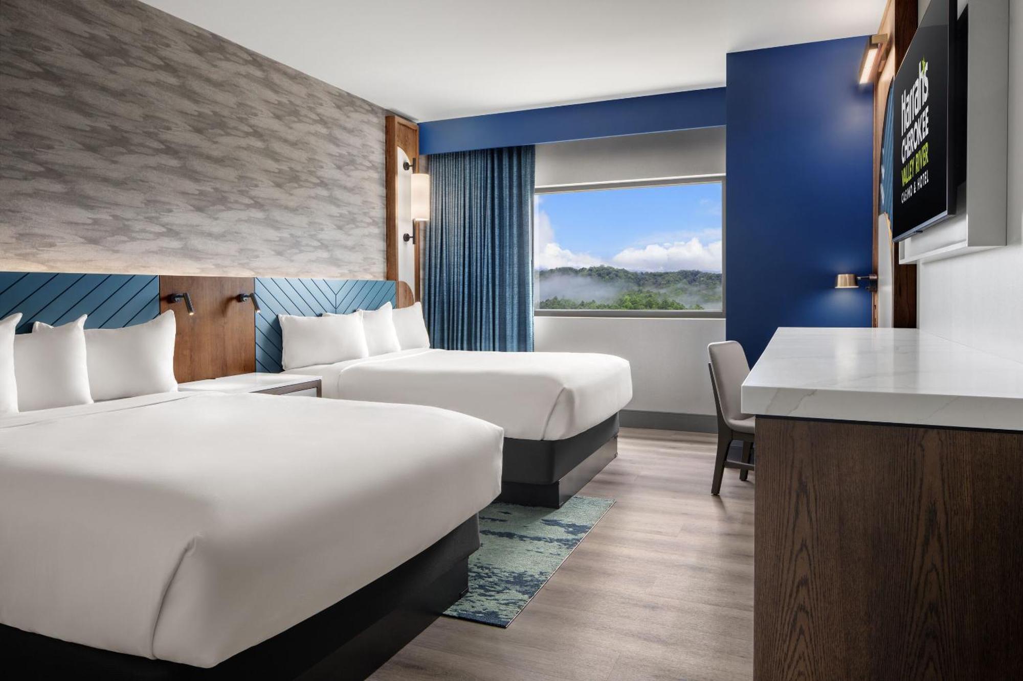 Valley Deluxe Room 2 Queen Newly Renovated