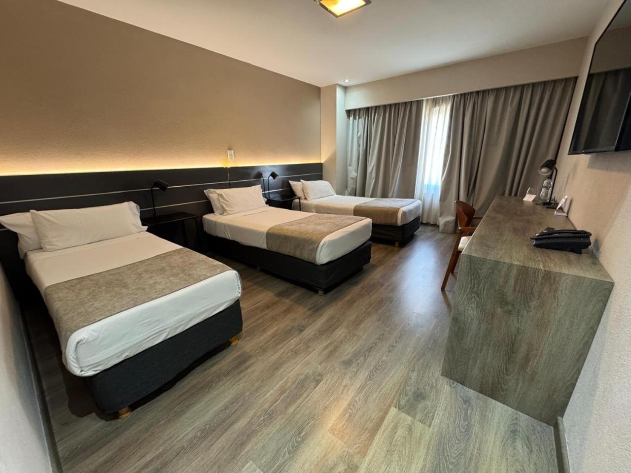Dreibettzimmer