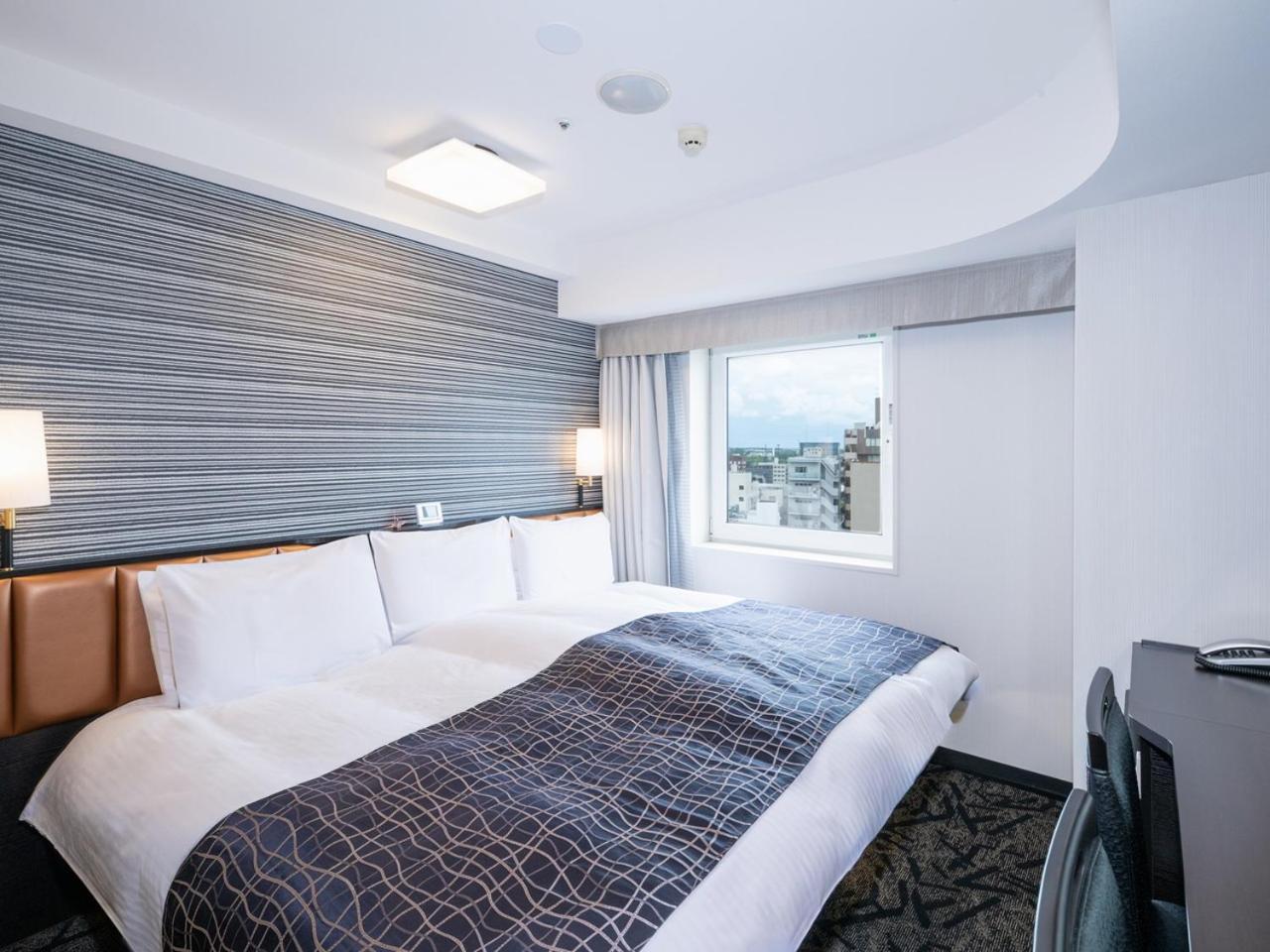 High Floor View Family Room