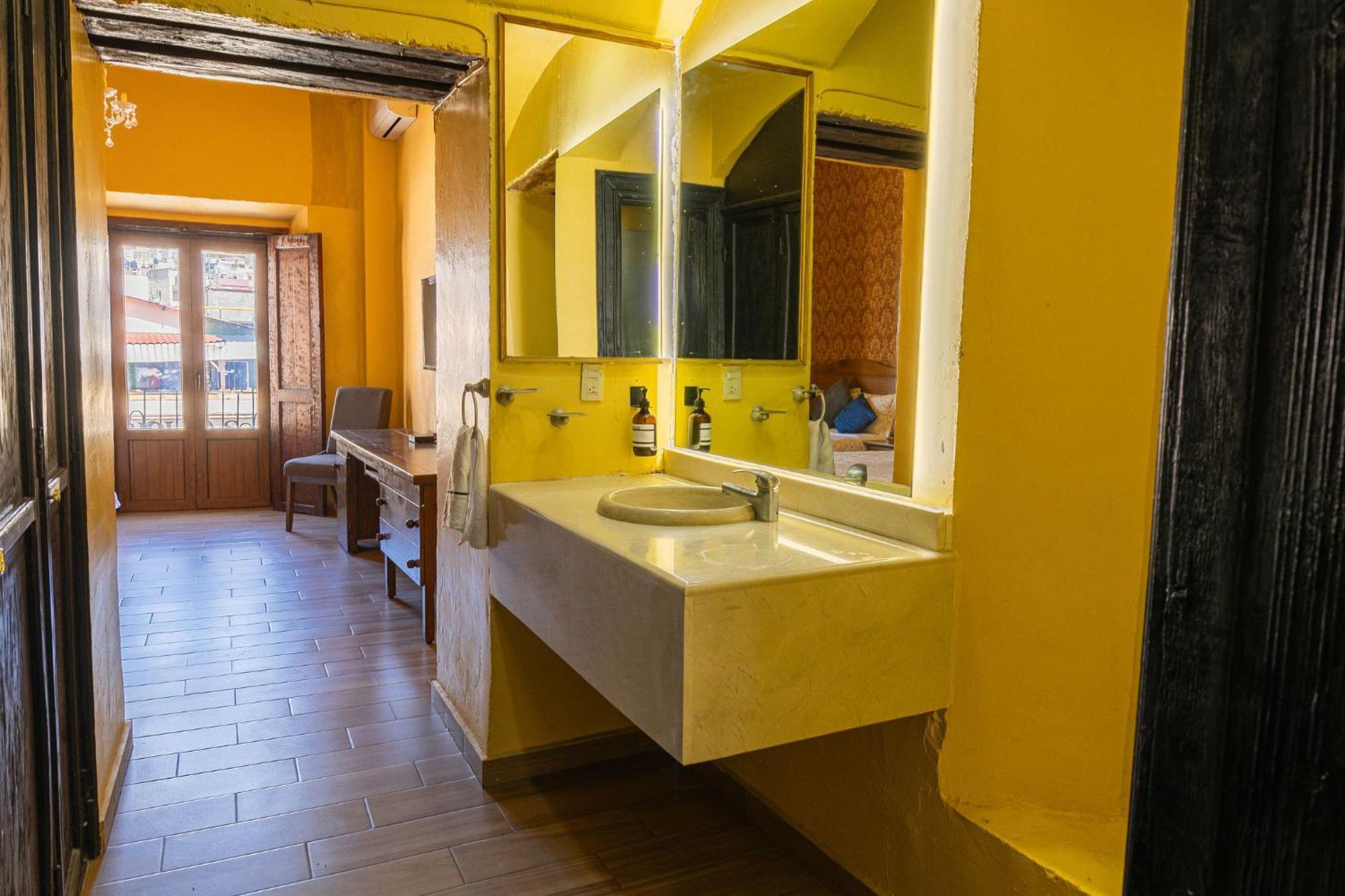 Habitación Cuádruple con balcón