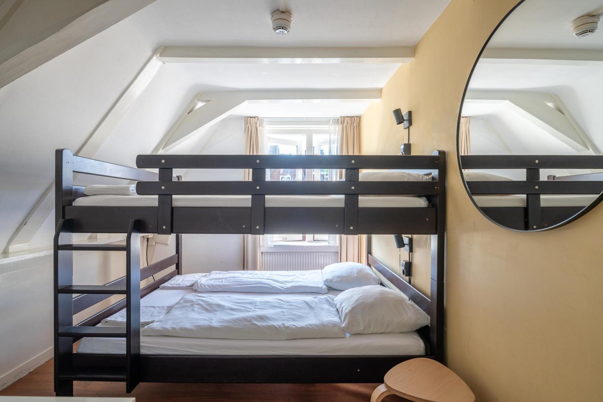 Zweibettzimmer