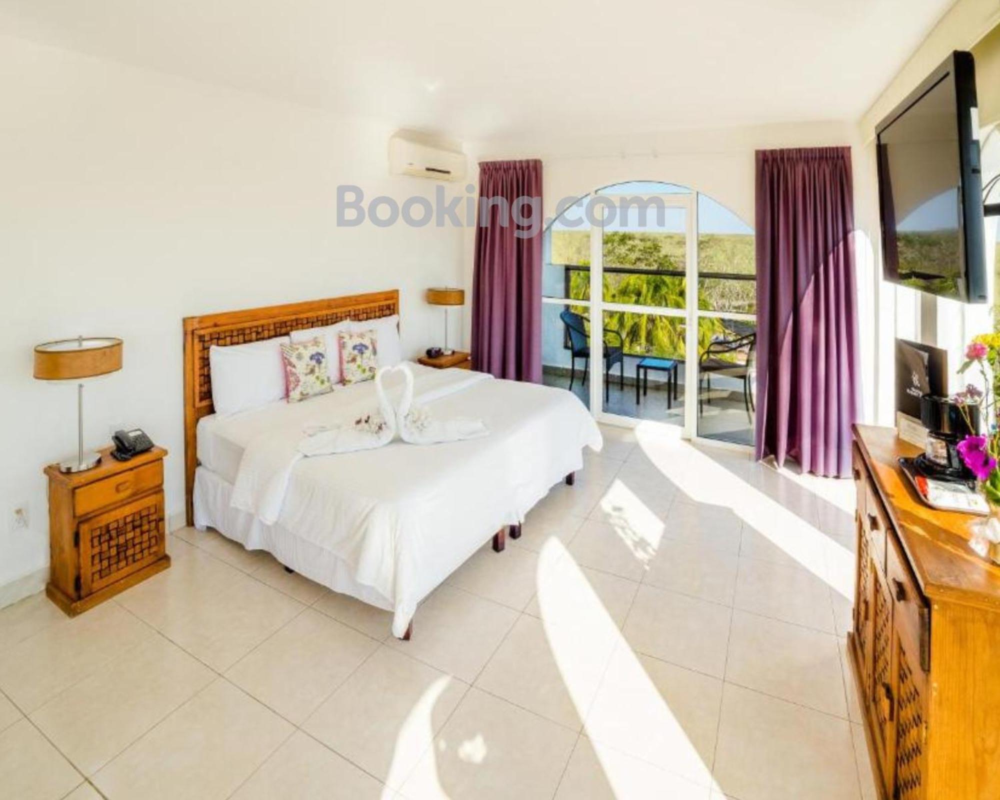 Suite with Balcony