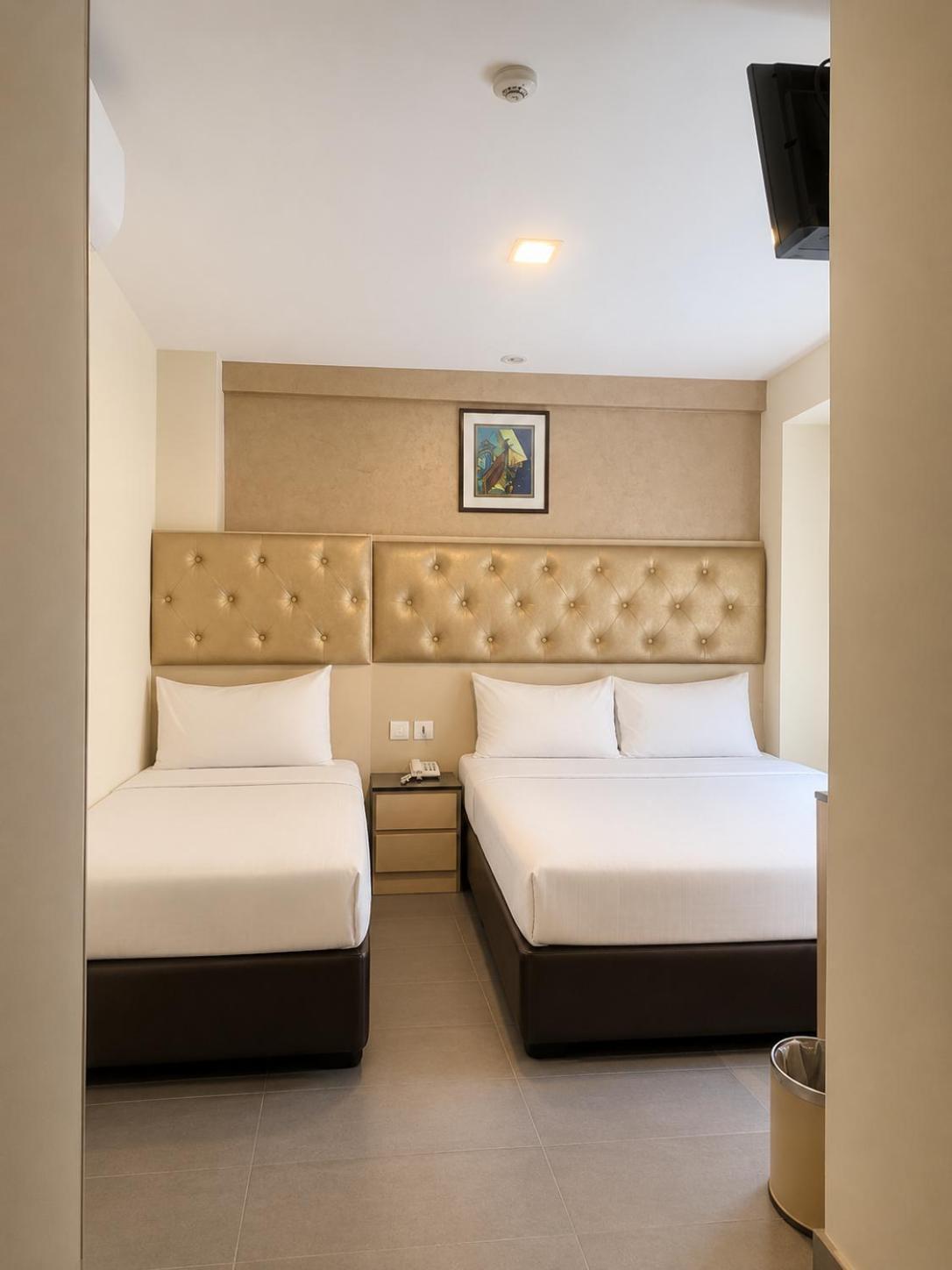 Deluxe Familiekamer met Raam