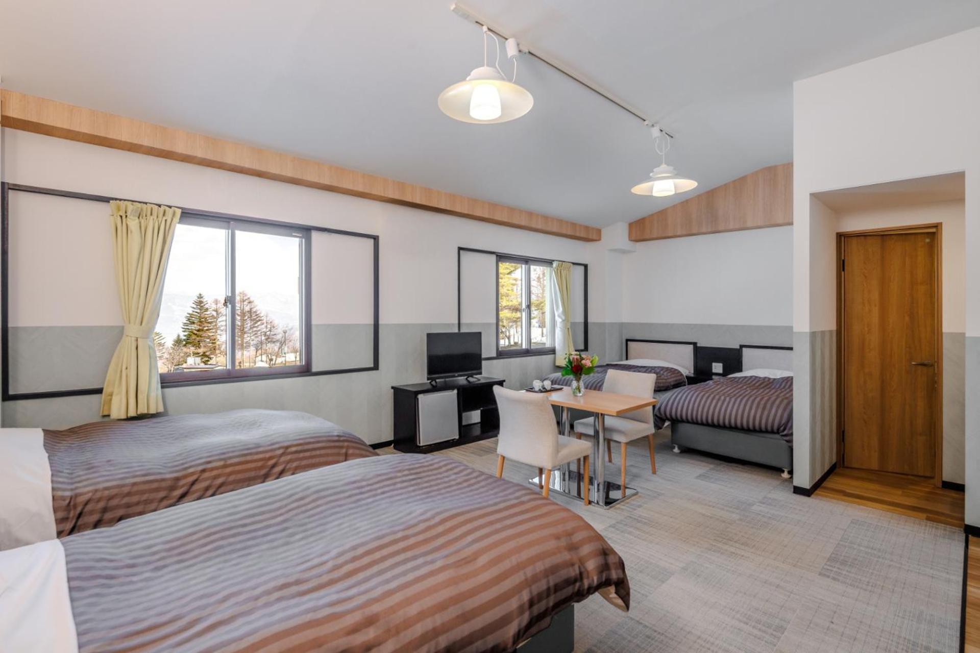 Quadruple Room with Shower