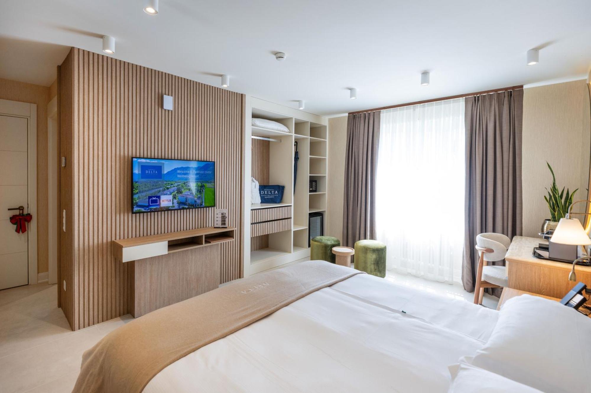 Deluxe Double or Twin Room Balcony Spa Access