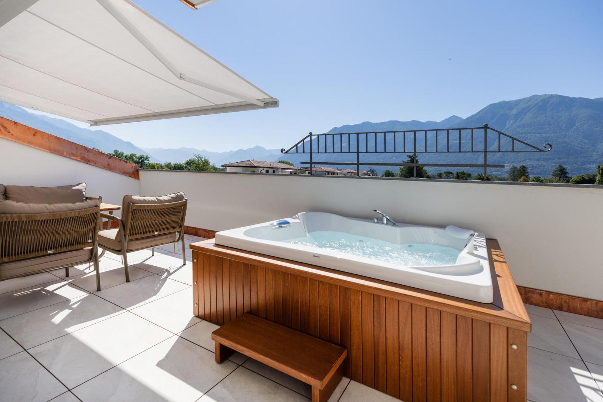 Rooftop Junior Suite Terrace Spa Access