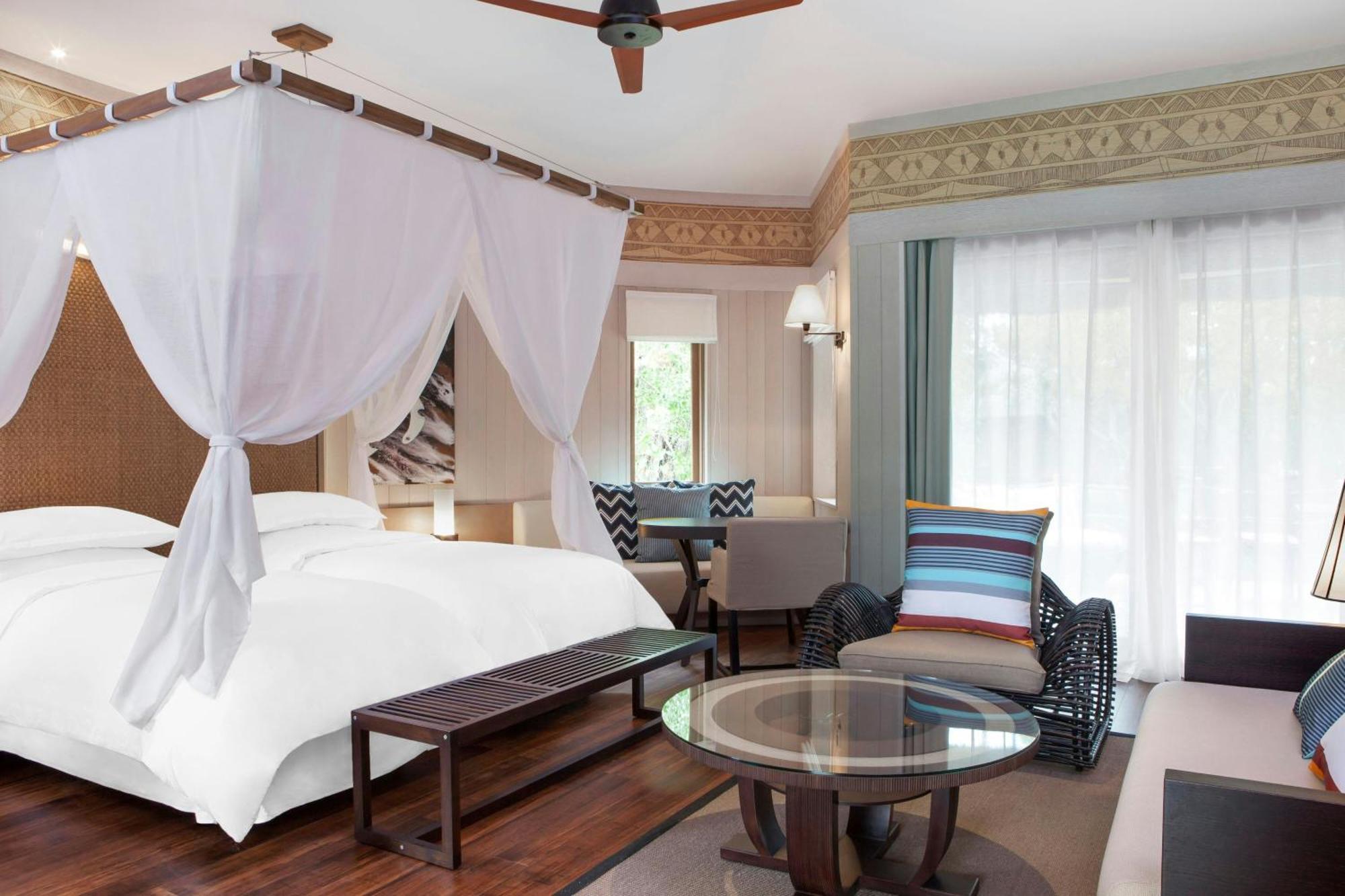 Twin Room with Balcony and Beach View
