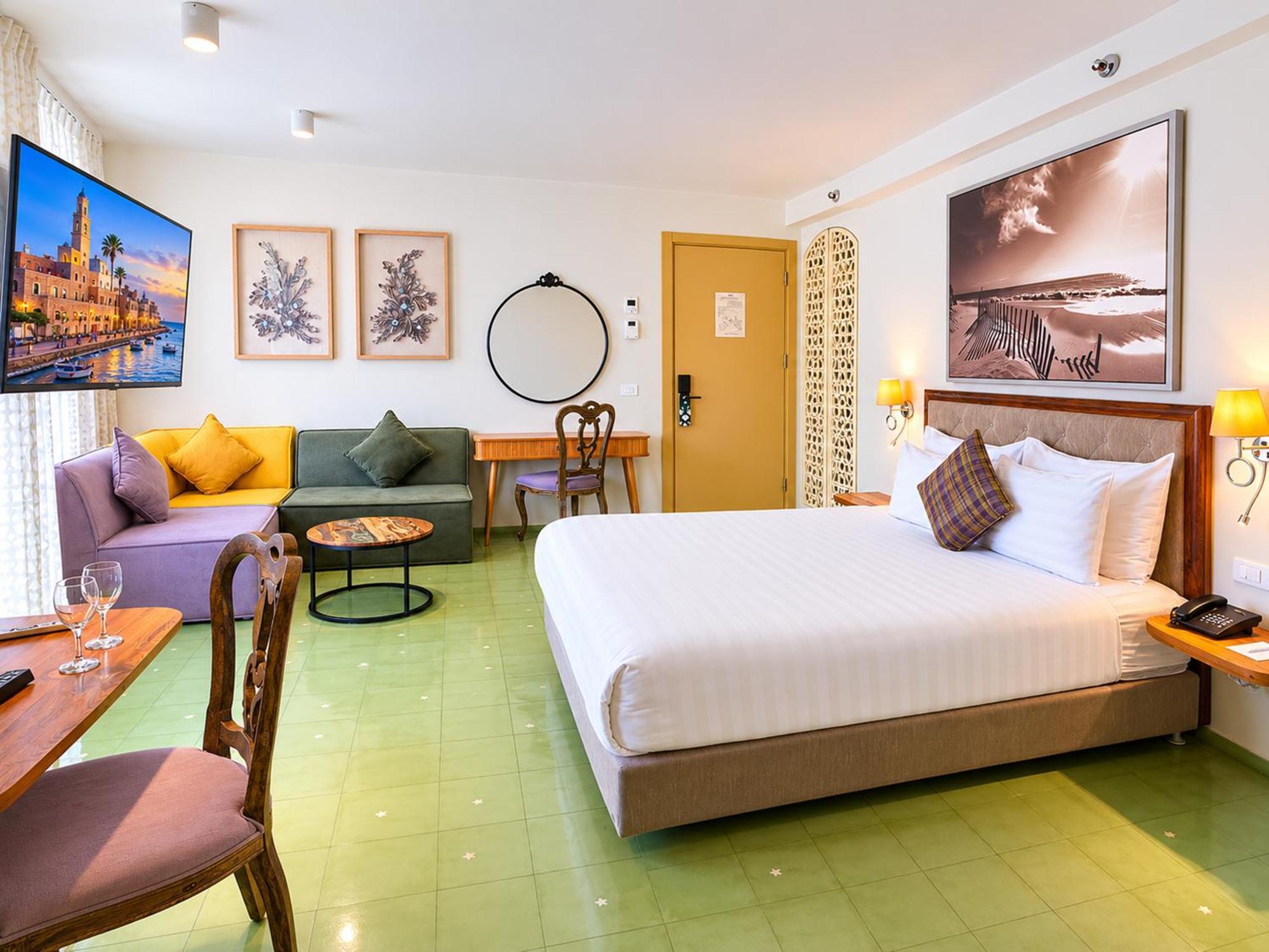 Deluxe Room with Balcony