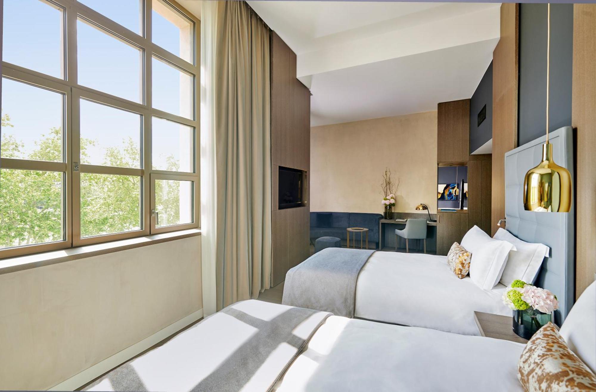 Premium Twin Room with River View
