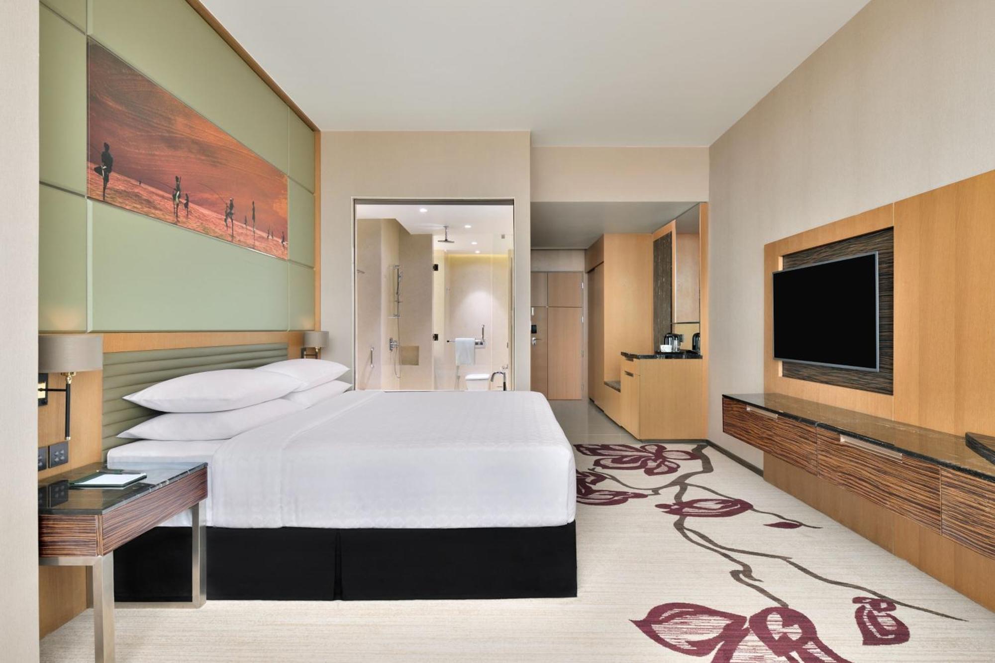 Deluxe King Room City View spa per room F&B per room Early check Late Checkout subject to availability