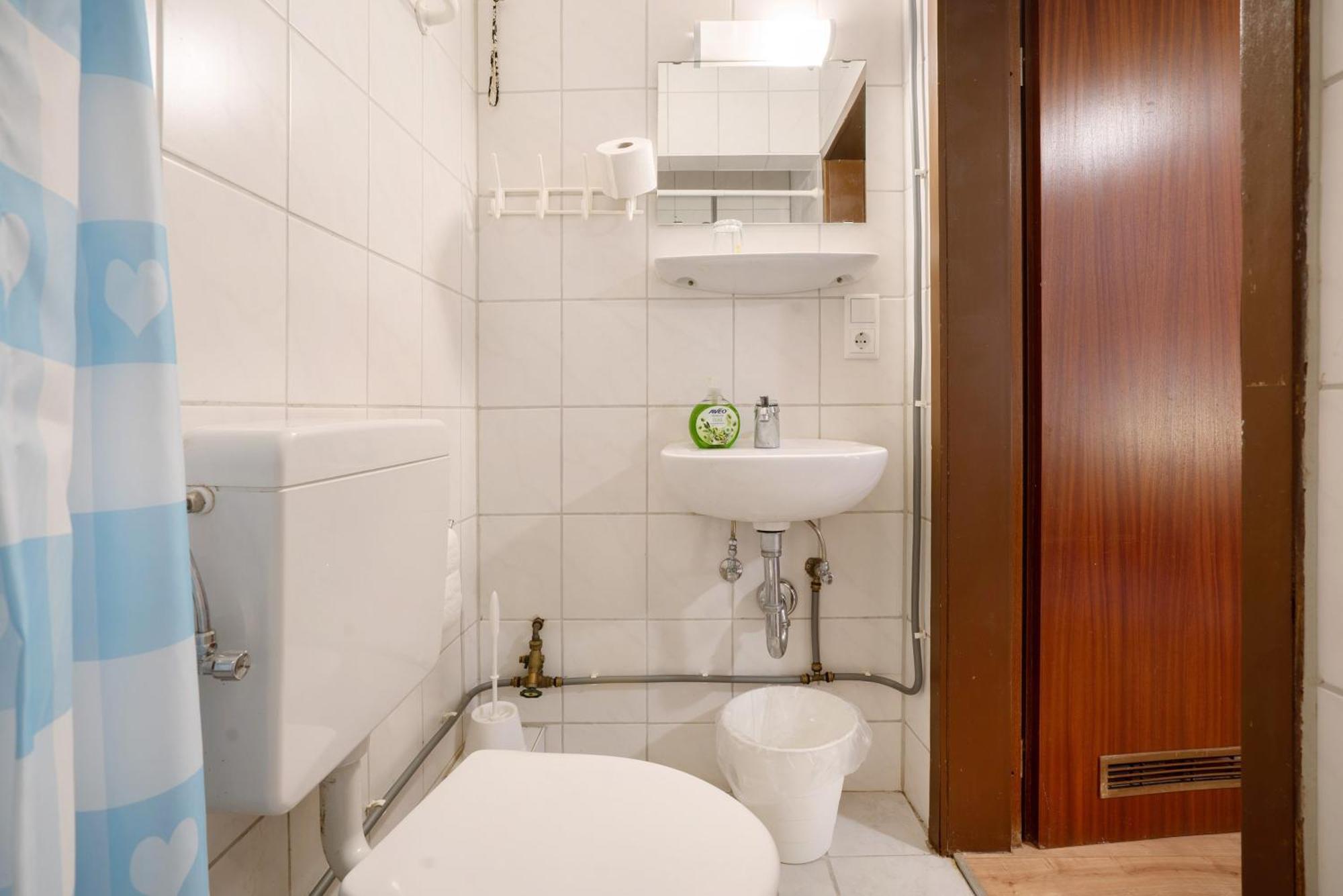 Standard Einzelzimmer mit Dusche