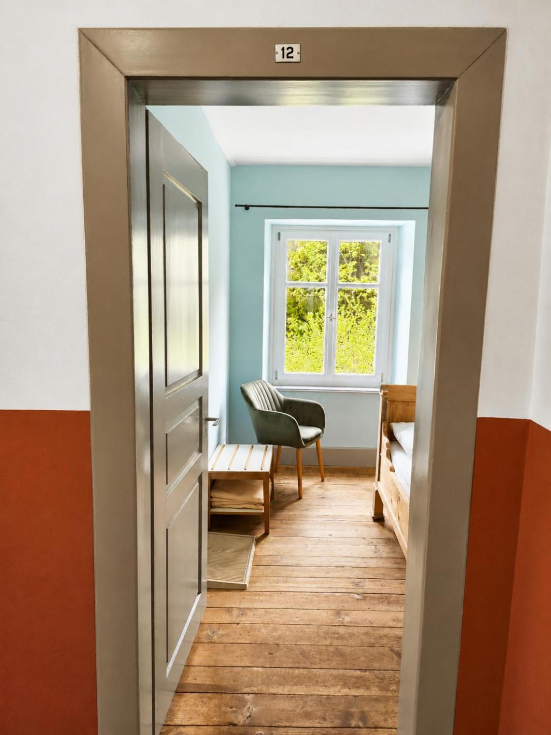 Standard Twin Room Garden View