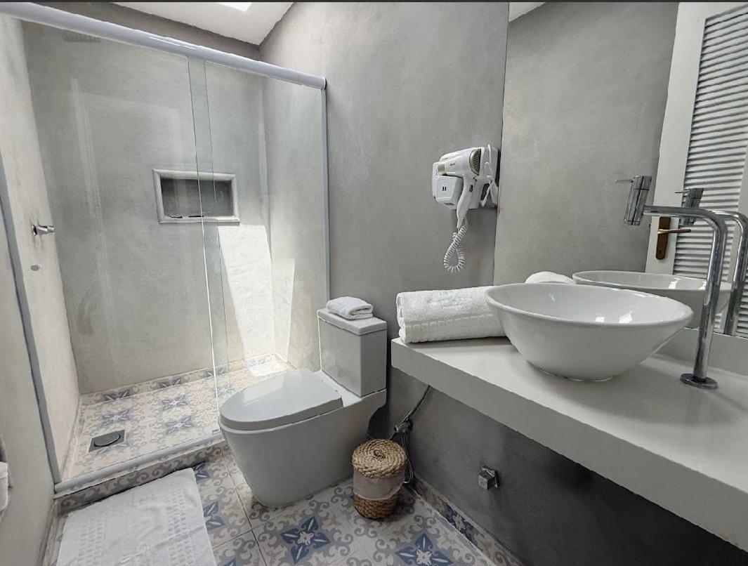 Quarto Triplo Econômico
