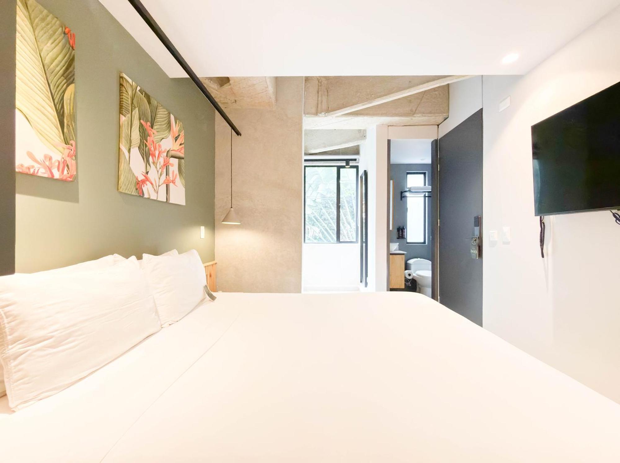 Executive Suite