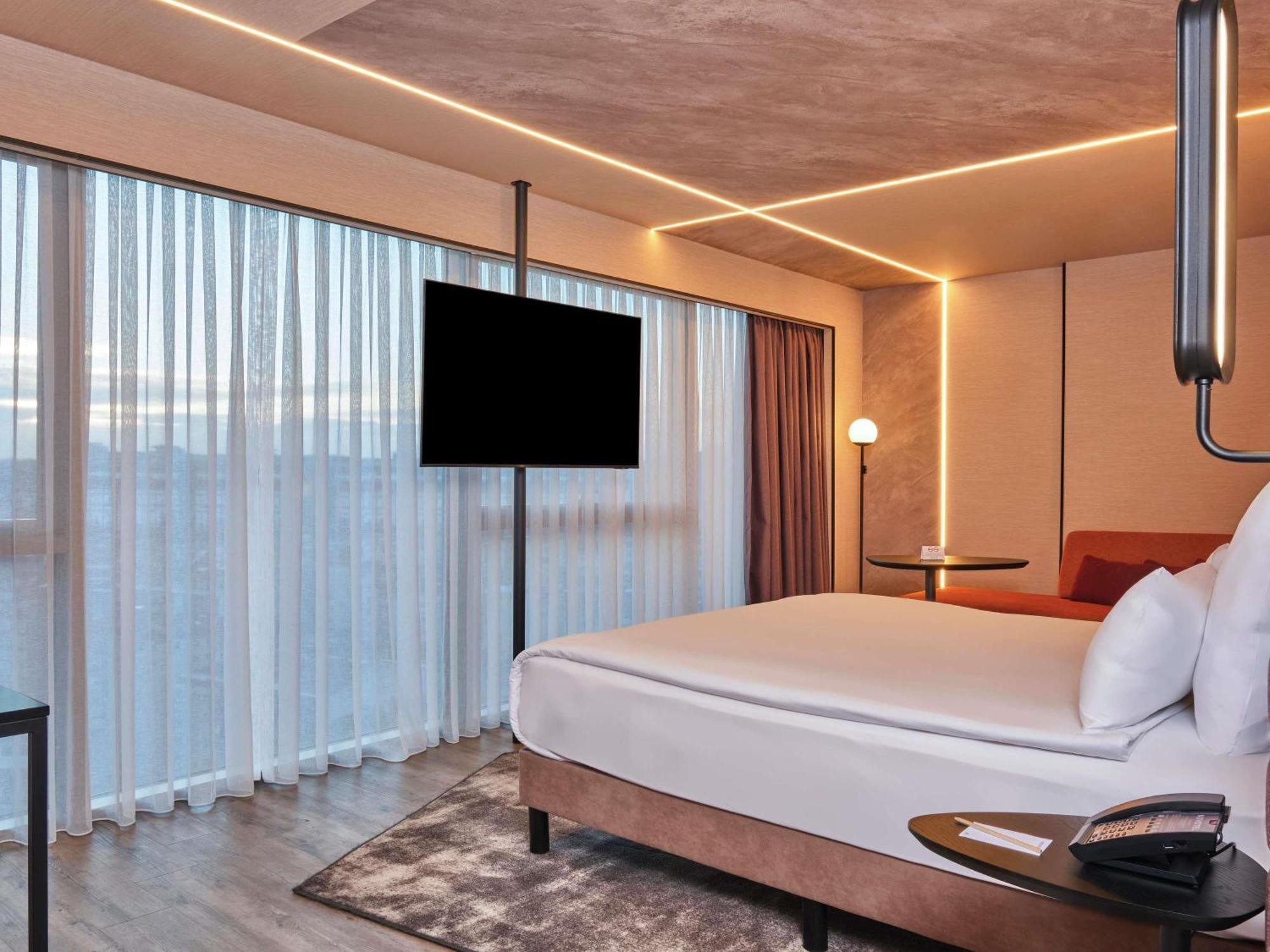 Deluxe Suite mit 1 Doppelbett und Sofa