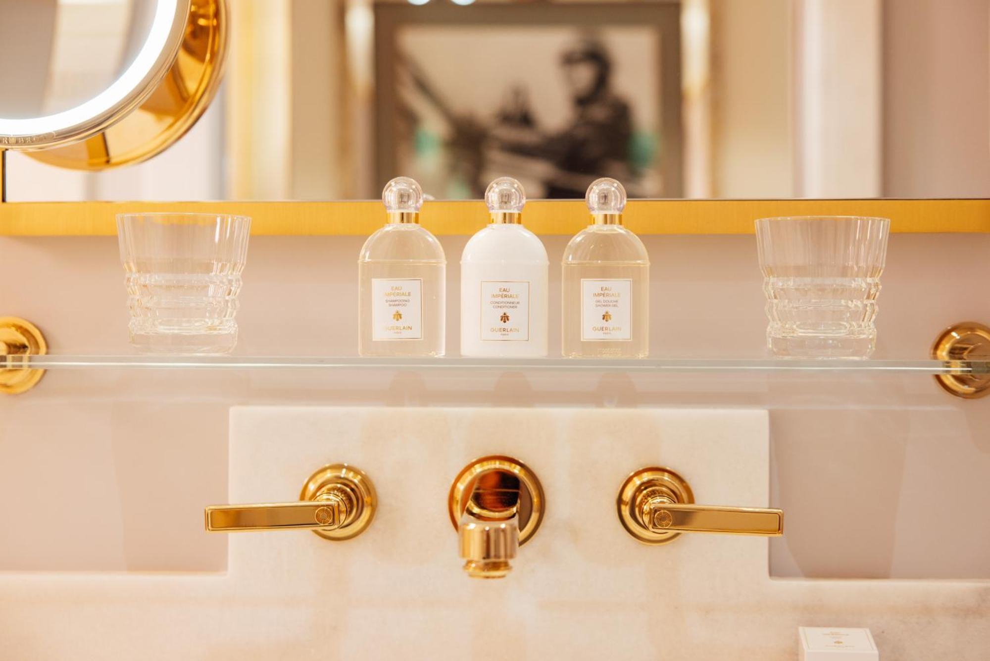 Two bedrooms Castiglione Suite