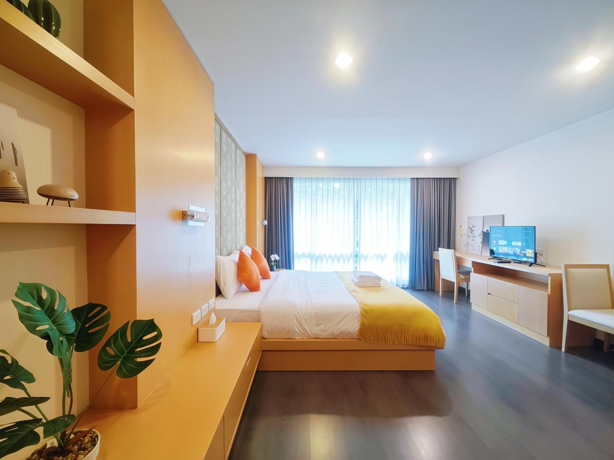 Kamar Queen dengan Balkon