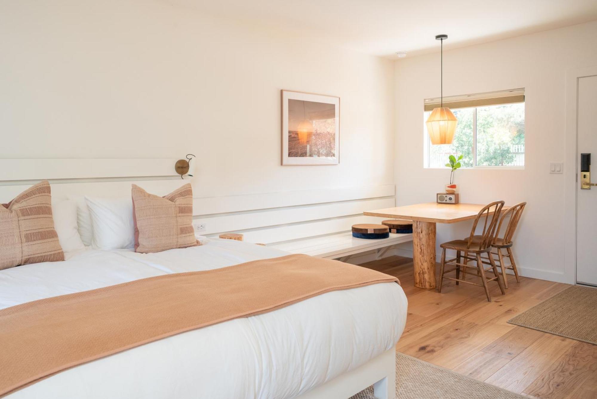 King Room with Garden View