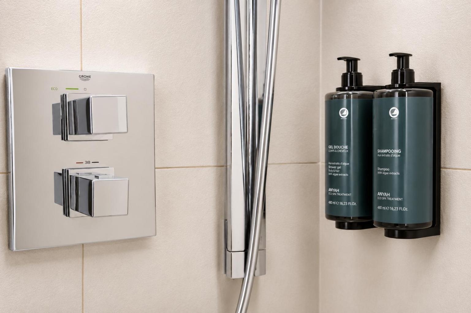 Quarto Superior com 2 Camas de Solteiro