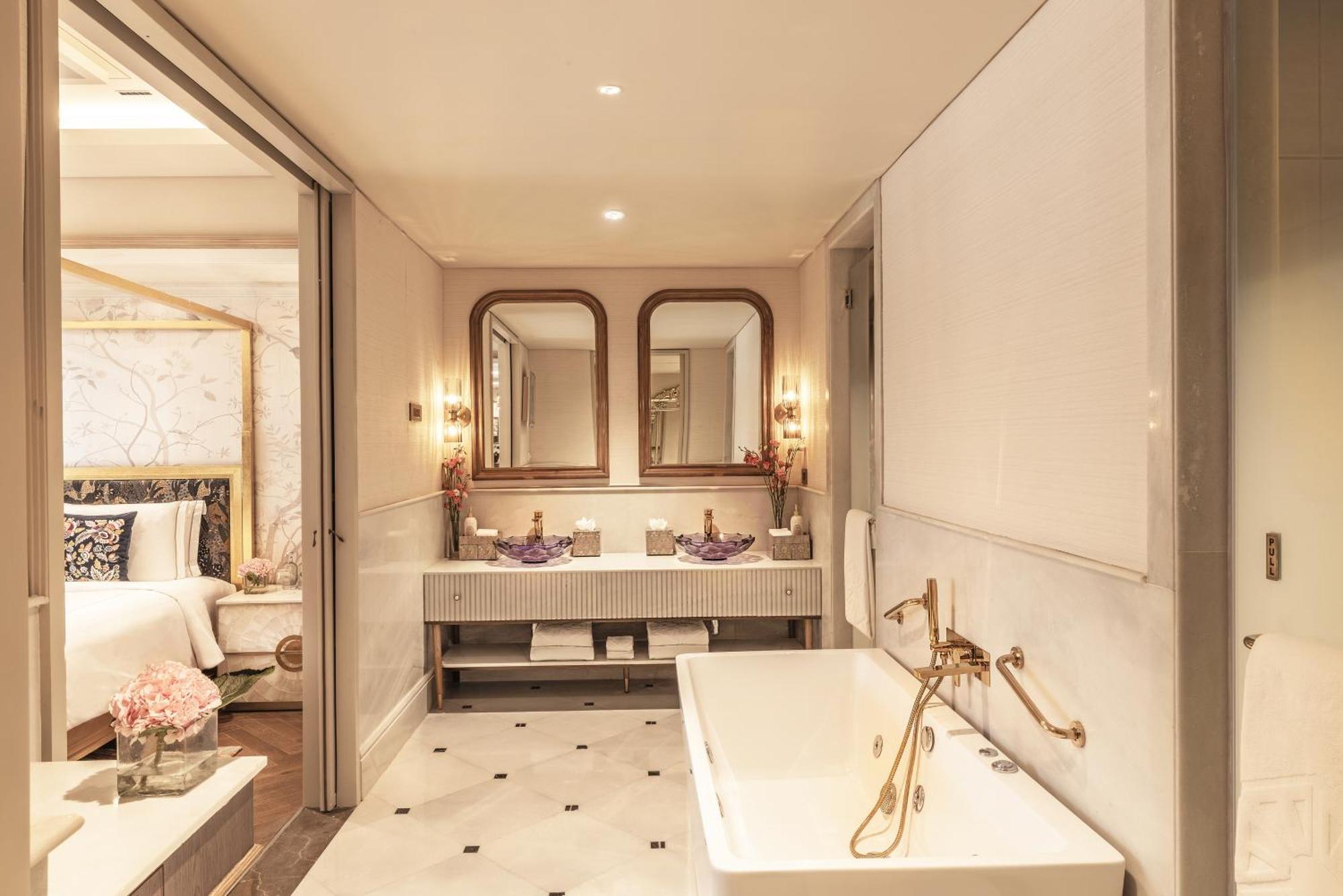 Grand Presidential 2 Bedroom Suite with Balcony & Jacuzzi