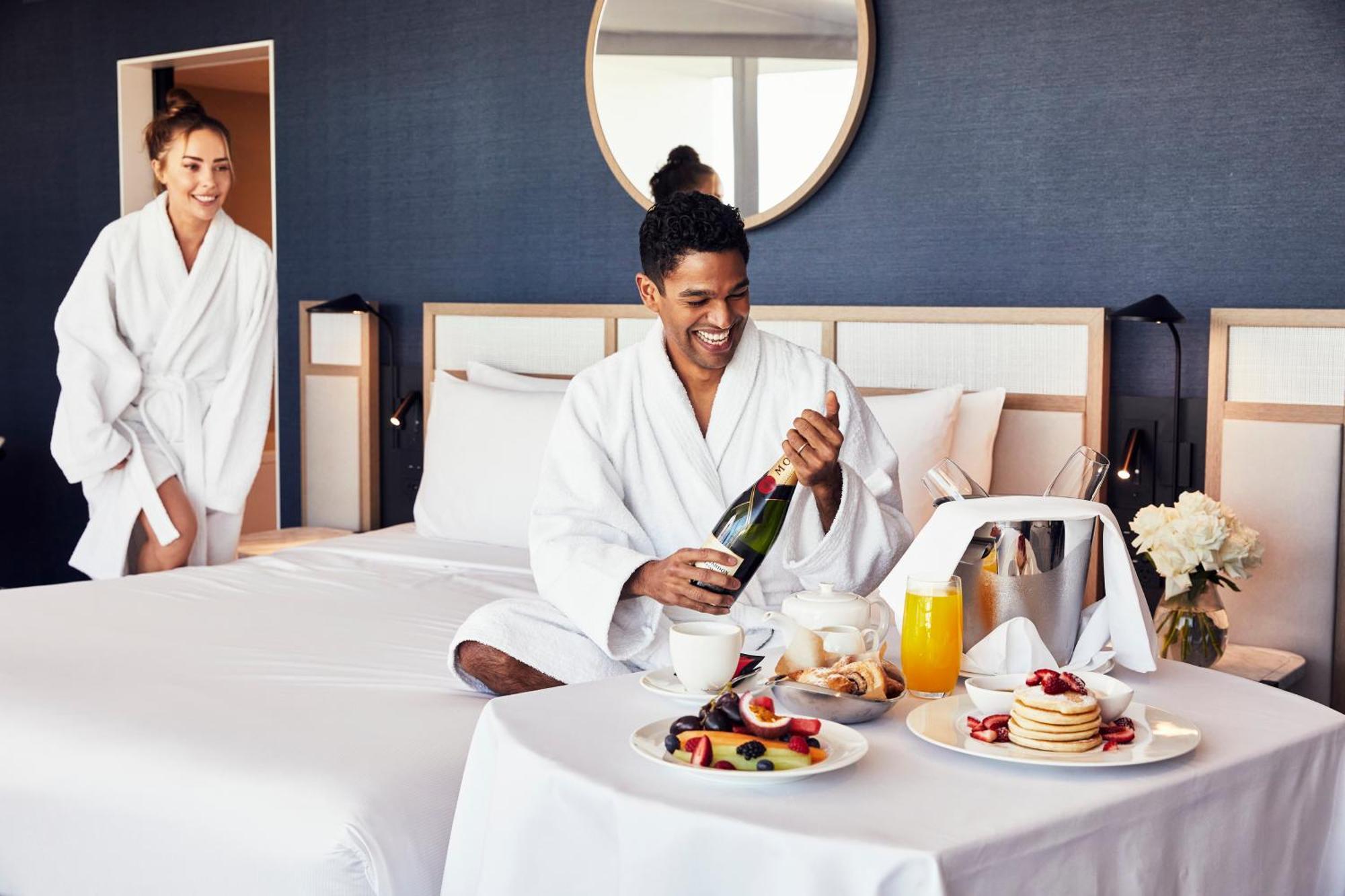 Harvest Family King Suite with Kitchenette