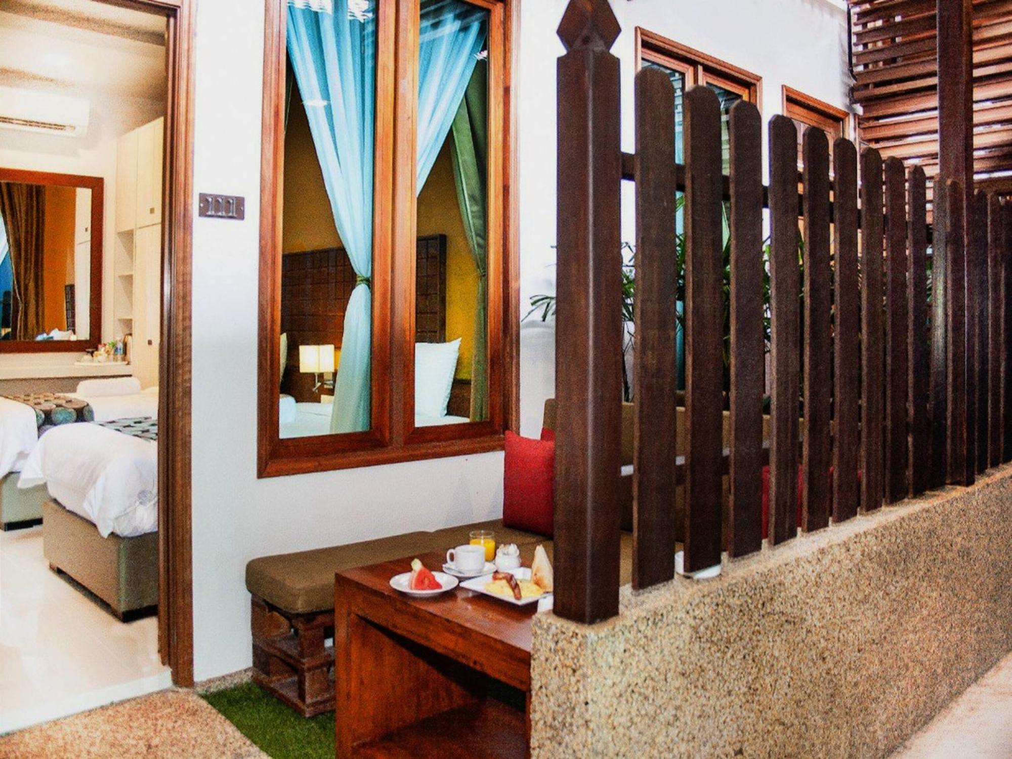 Twin Room with Balcony
