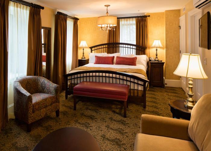 King Suite