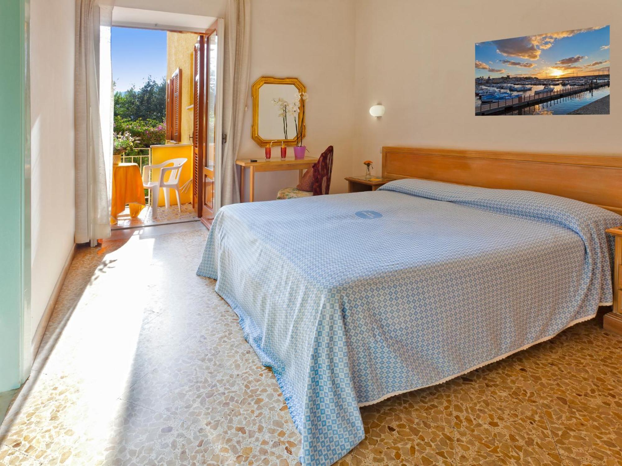 Double Room Balcony,693559404:JPEG