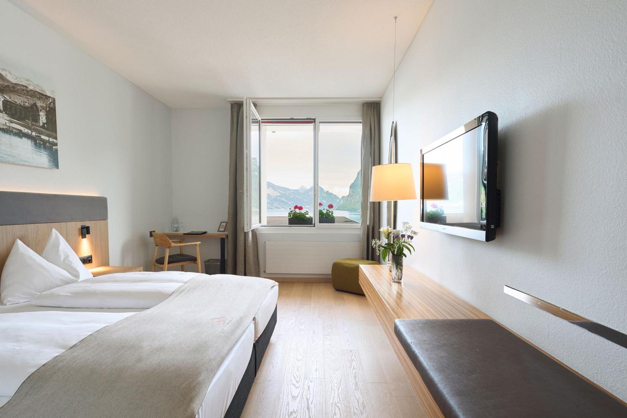Double Room Lake View without Balcony