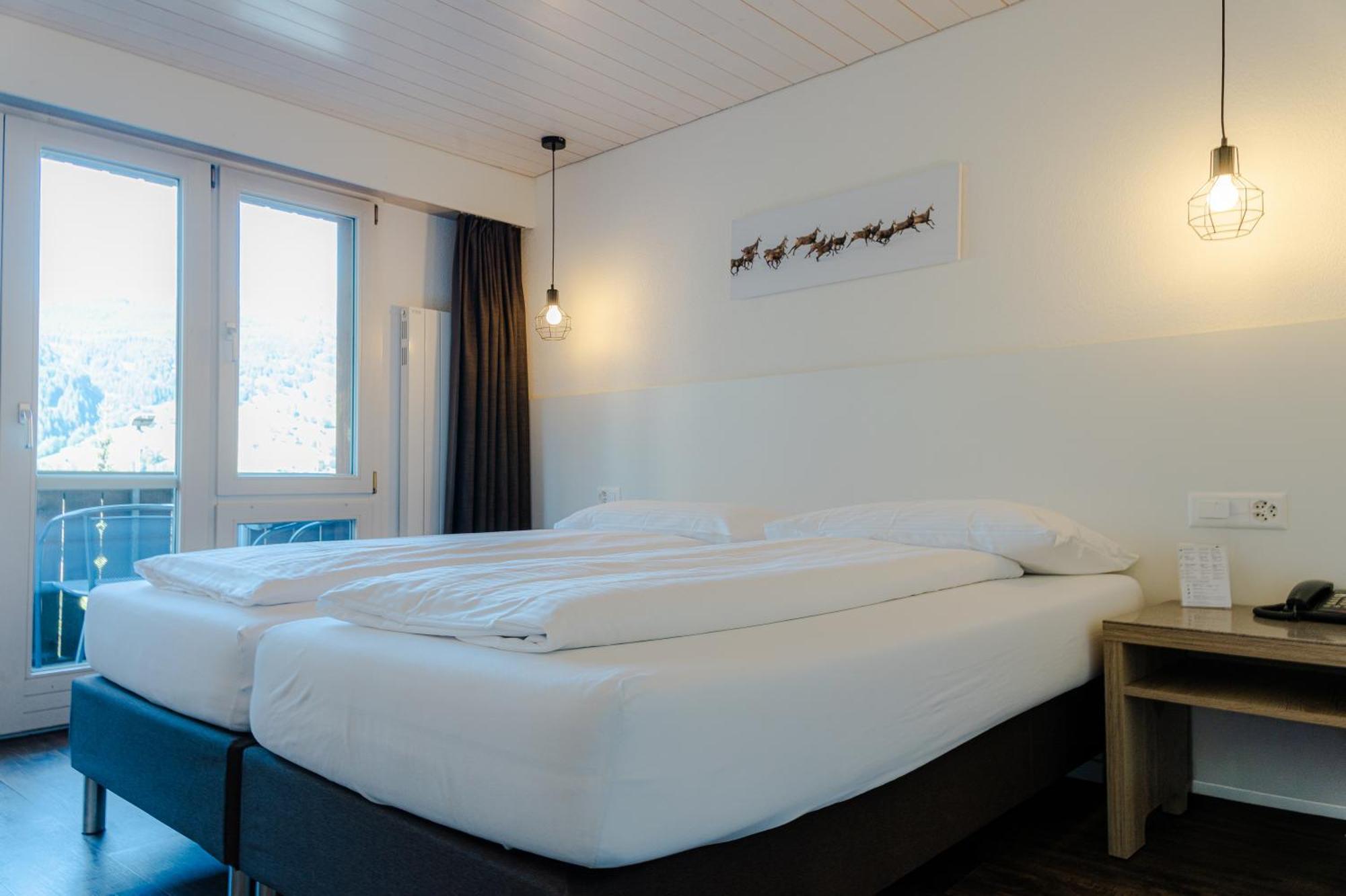 Double or Twin Room Eiger View Balcony