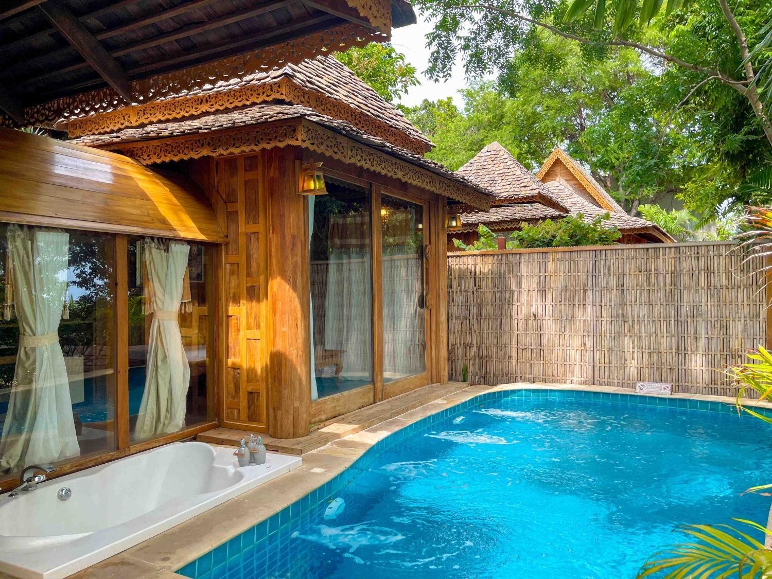 Hideaway Pool Villa THB 2000 Net Resort Credit per