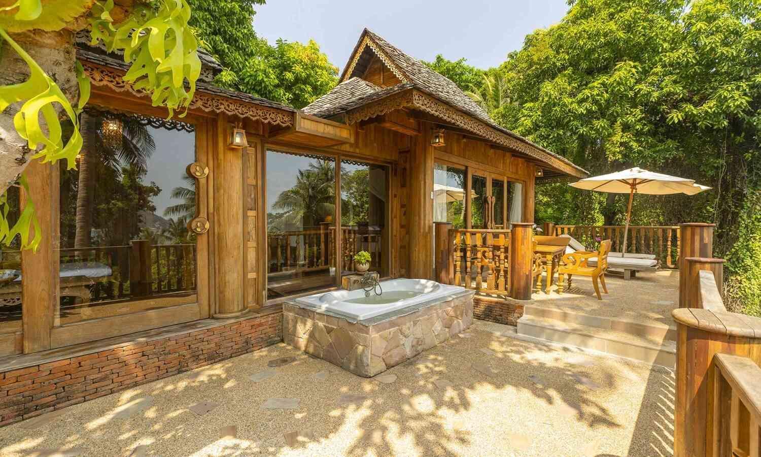 Villa Grand - Crédit de 2 000 THB Net par Nuit à Utiliser dans le Complexe Hôtelier