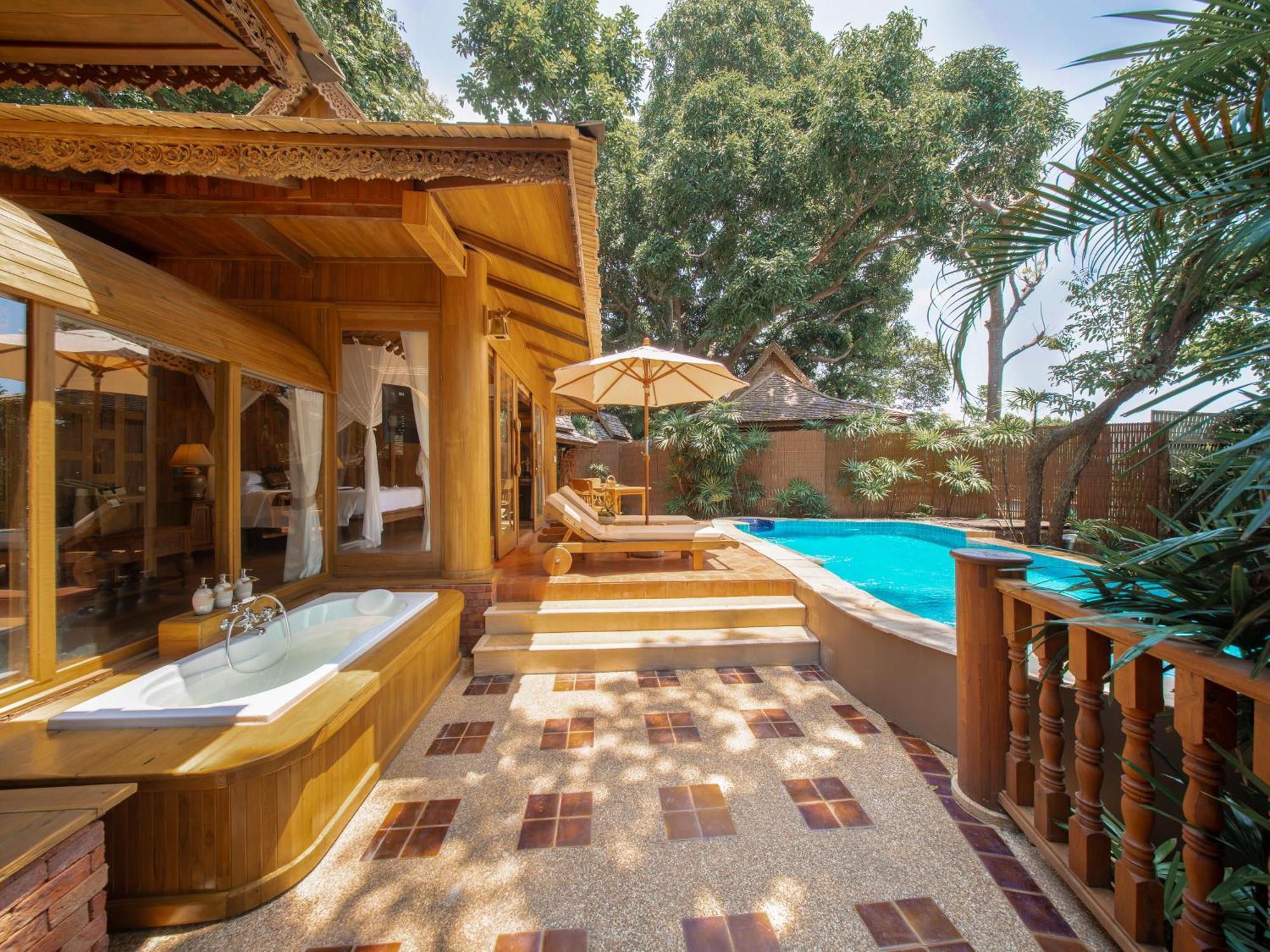 Sea View Pool Villa THB 2000 Net Resort Credit per