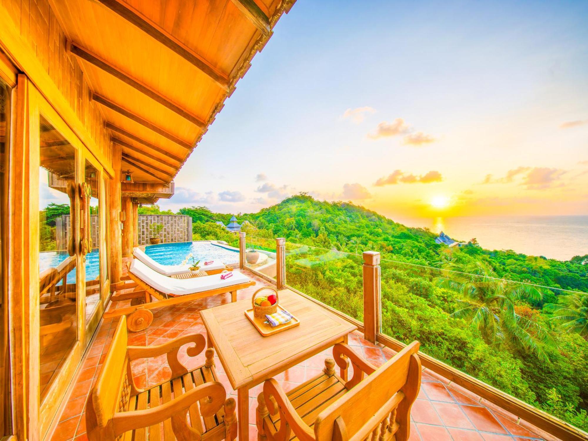 Royal Grand Pool Villa THB 2000 Net Resort Credit per
