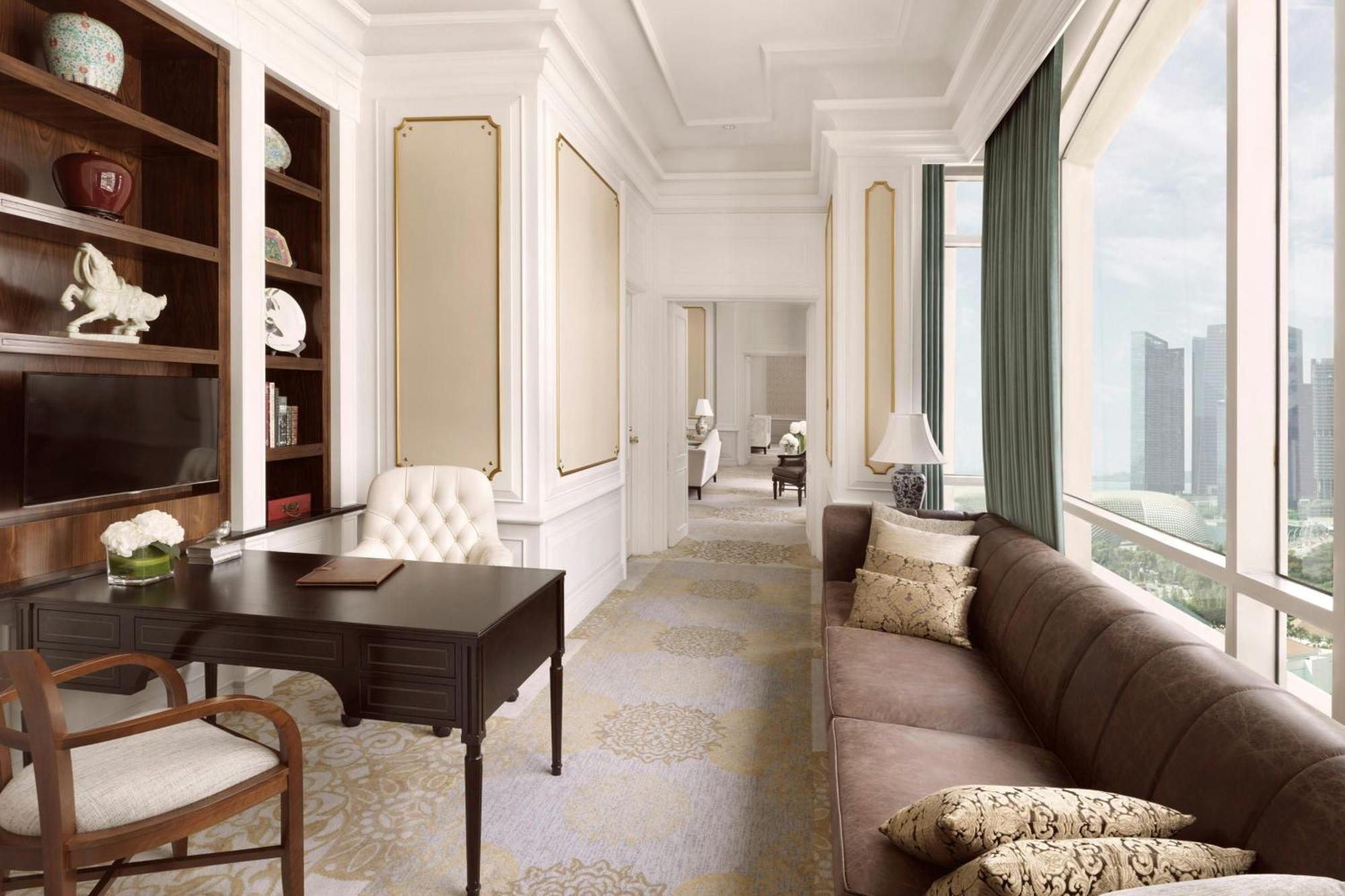 One-Bedroom Presidential Suite Club Access