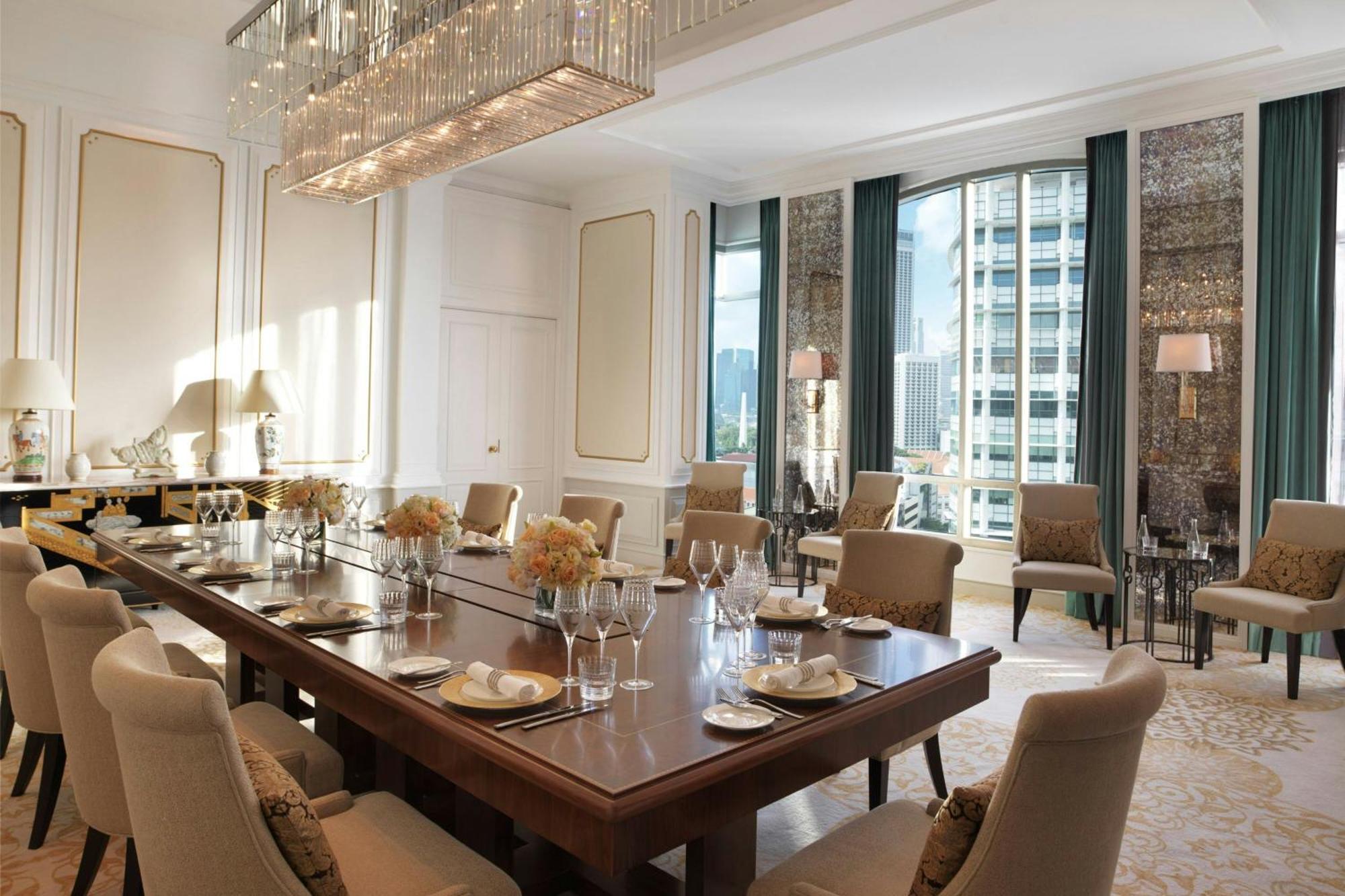 One-Bedroom Presidential Suite Club Access