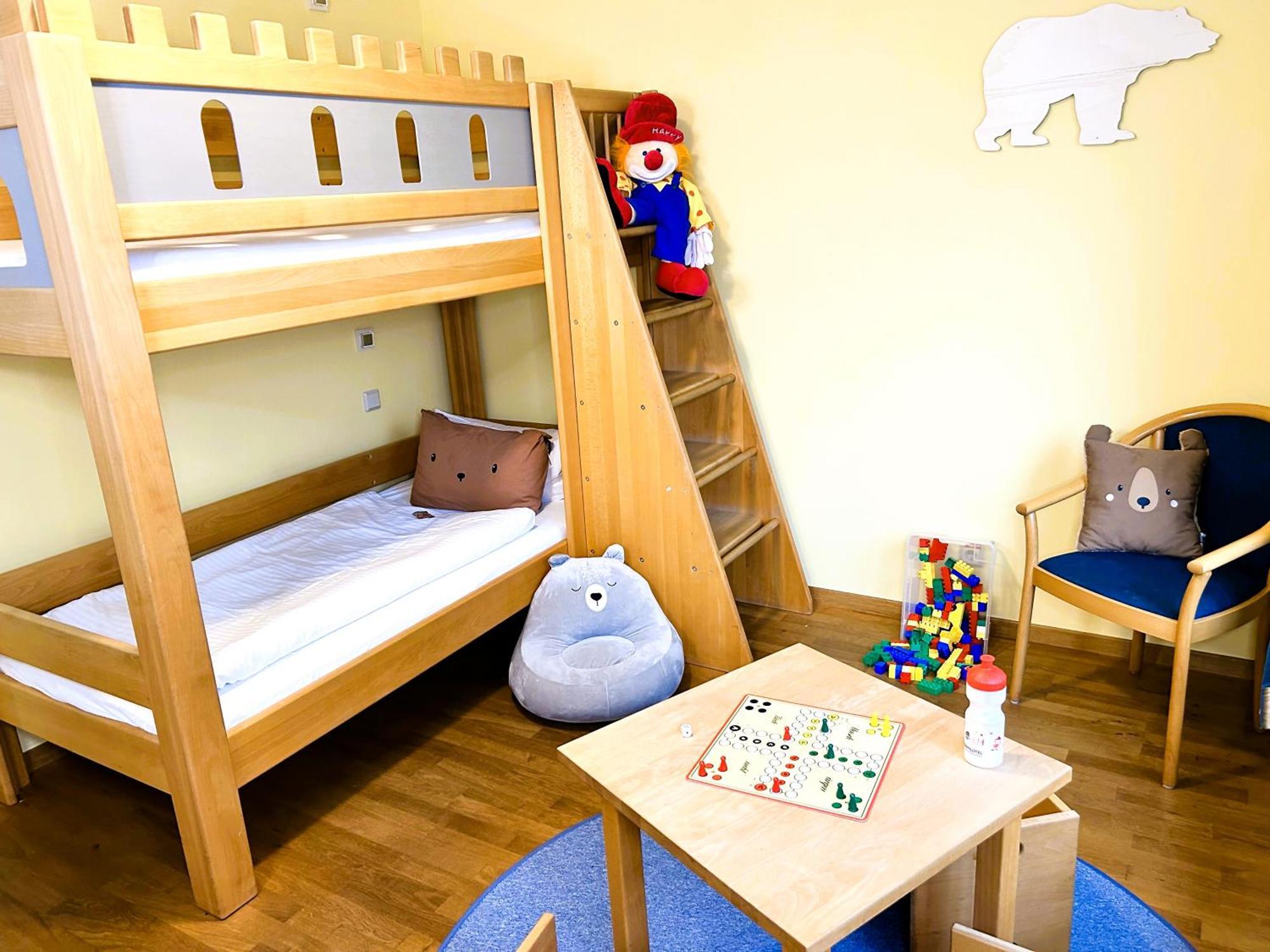 Familien-Apartment (2 Erwachsene + 2 Kinder)