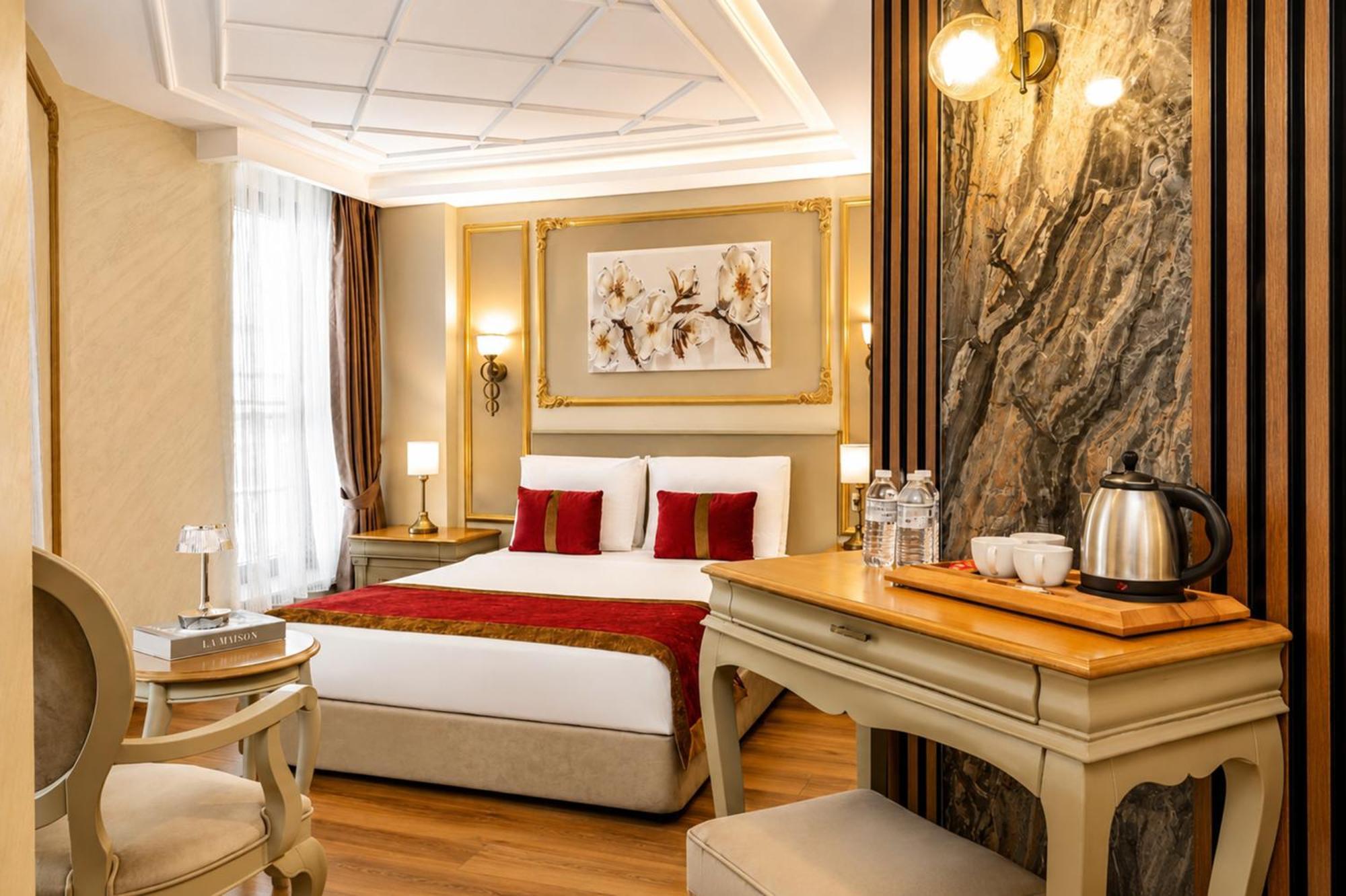 Superior Triple Room