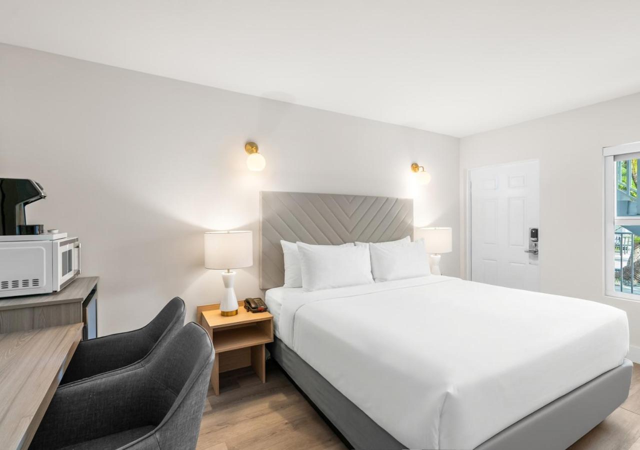 Quarto com Cama King-size