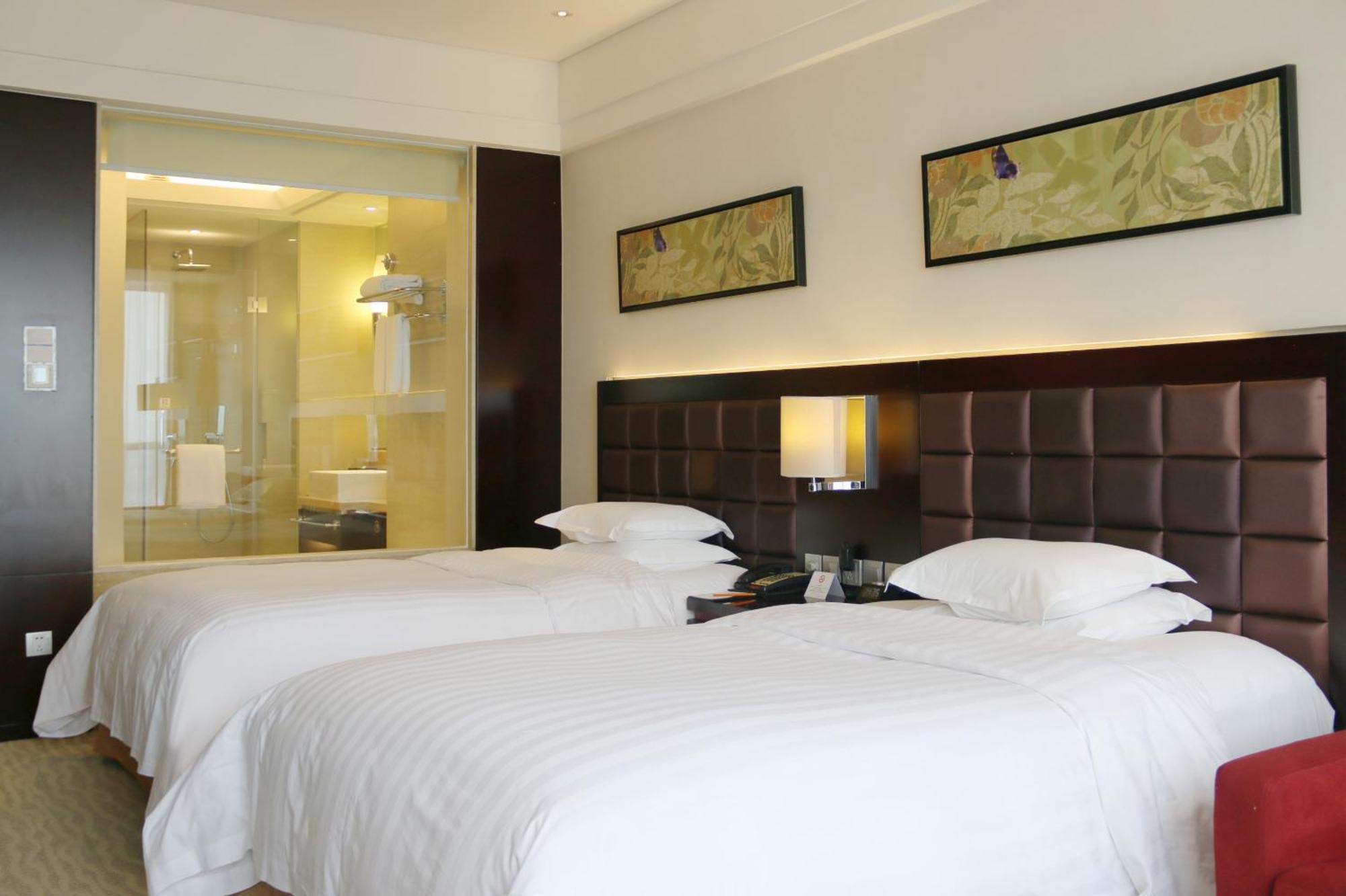 Deluxe Double Room with Two Double Beds