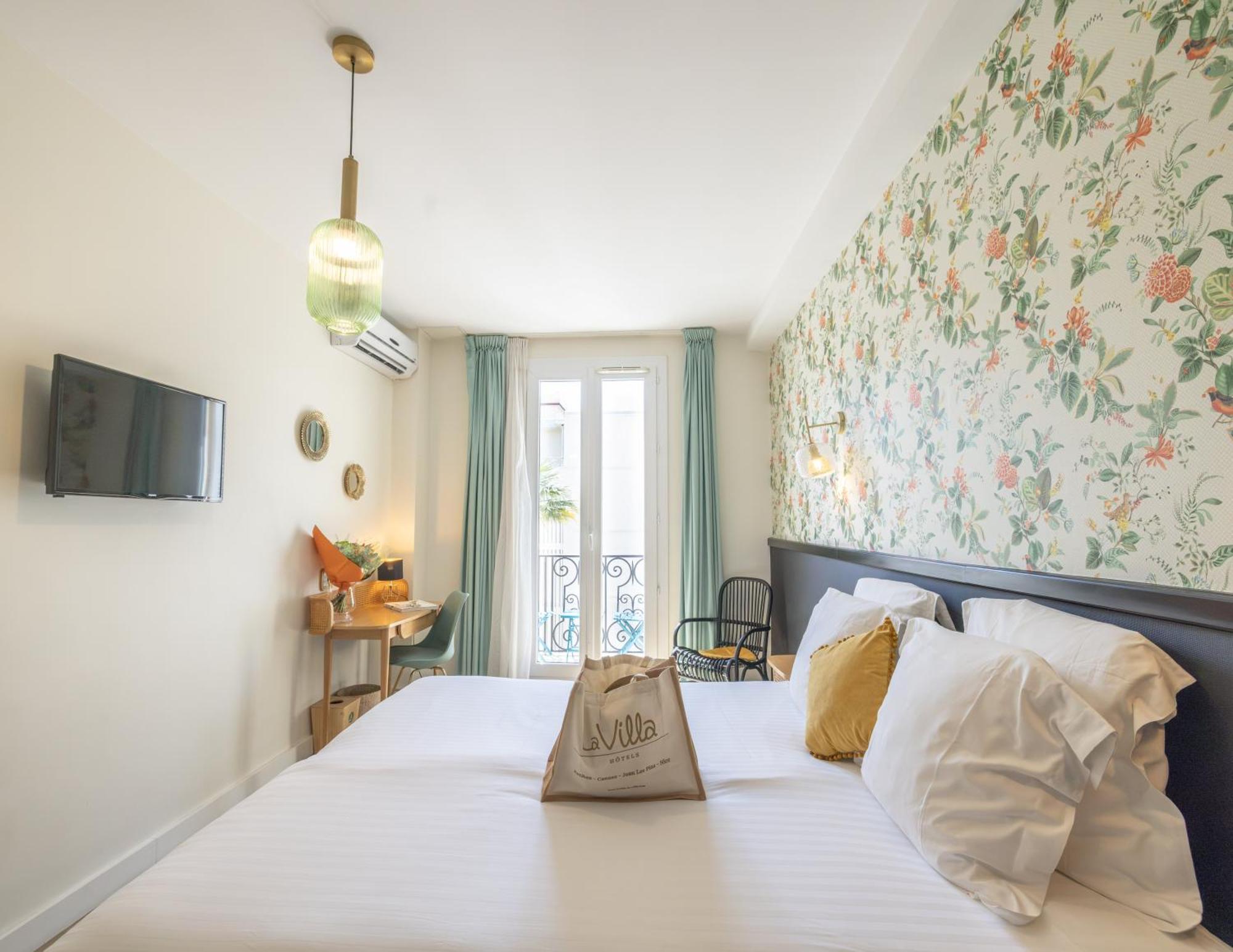 Prestige Room balcony