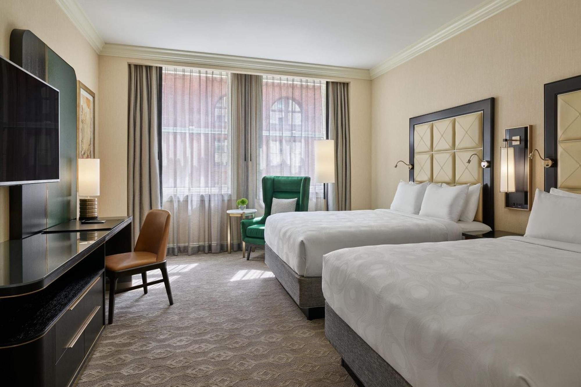 Double Room Two Queen Beds City View